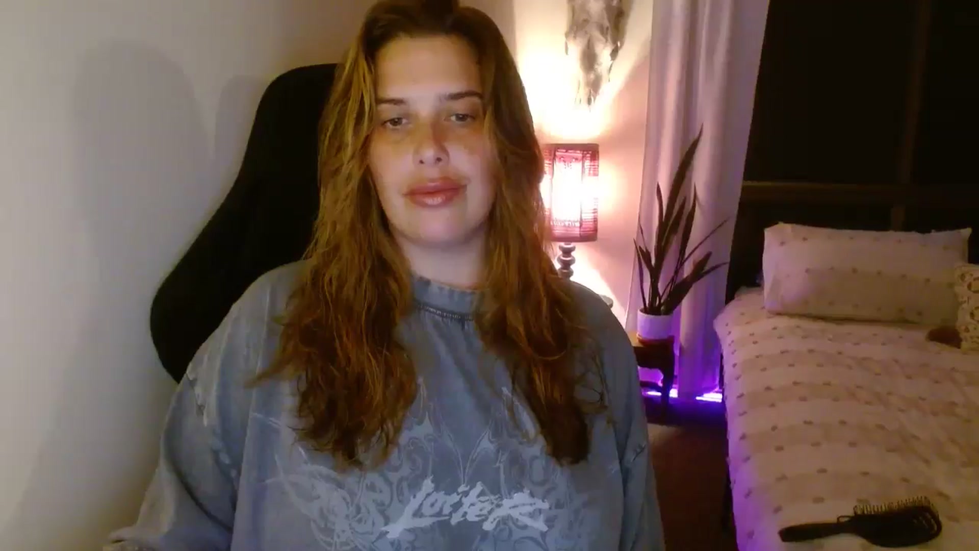 Gallery image thumbnail from HoneyTits_'s myfreecams stream on, 04/25/2025, 09:26 image 7 of 20
