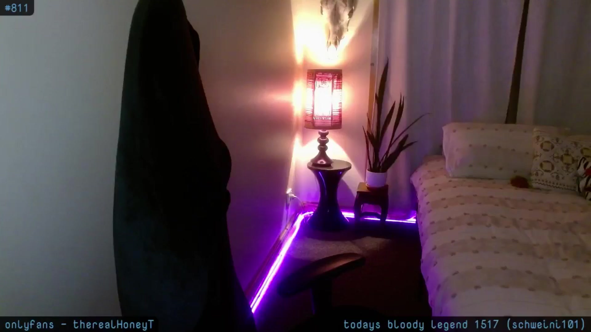 Gallery image thumbnail from HoneyTits_'s myfreecams stream on, 05/02/2025, 09:57 image 7 of 20