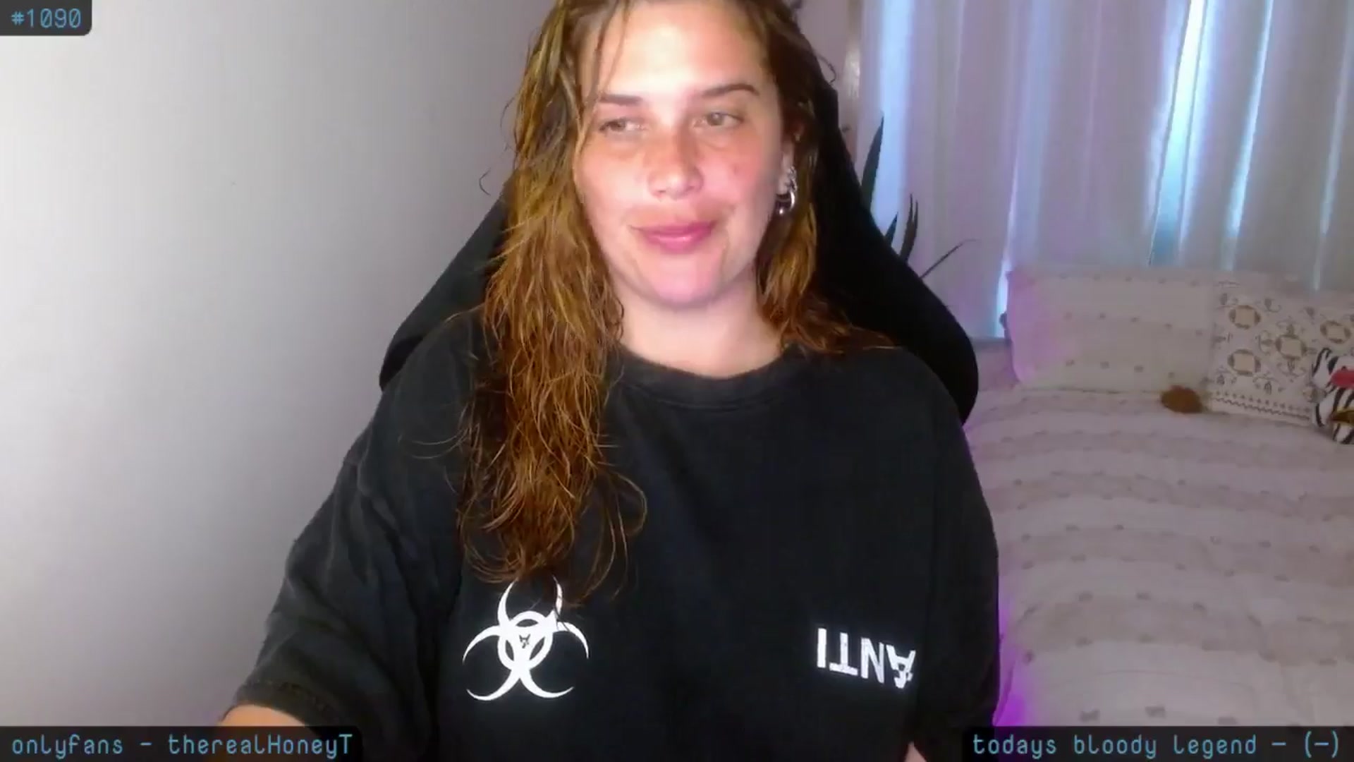 Gallery image thumbnail from HoneyTits_'s myfreecams stream on, 05/03/2025, 08:14 image 2 of 20