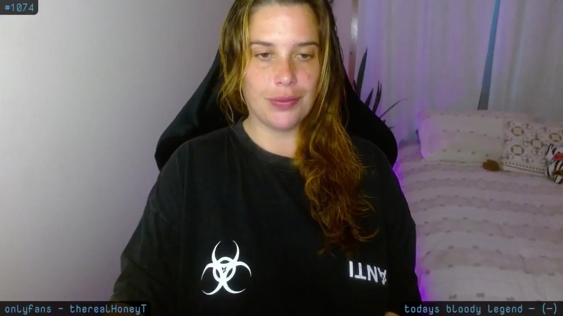Gallery image thumbnail from HoneyTits_'s myfreecams stream on, 05/03/2025, 08:14 image 9 of 20