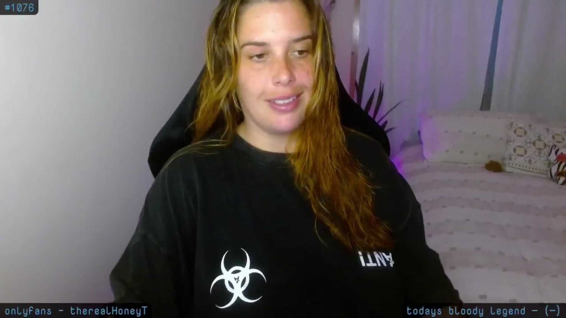 Gallery image thumbnail from HoneyTits_'s myfreecams stream on, 05/03/2025, 08:14 image 10 of 20