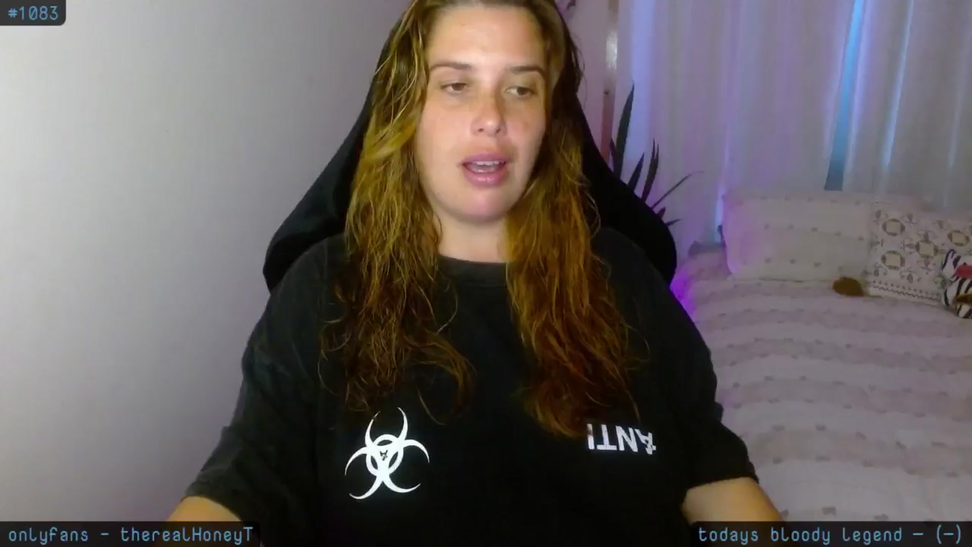 Gallery image thumbnail from HoneyTits_'s myfreecams stream on, 05/03/2025, 08:14 image 6 of 20