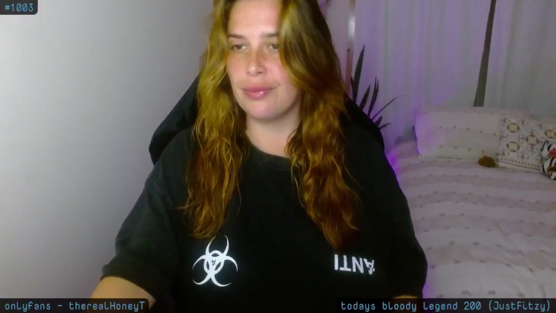 Gallery image thumbnail from HoneyTits_'s myfreecams stream on, 05/03/2025, 09:14 image 17 of 20