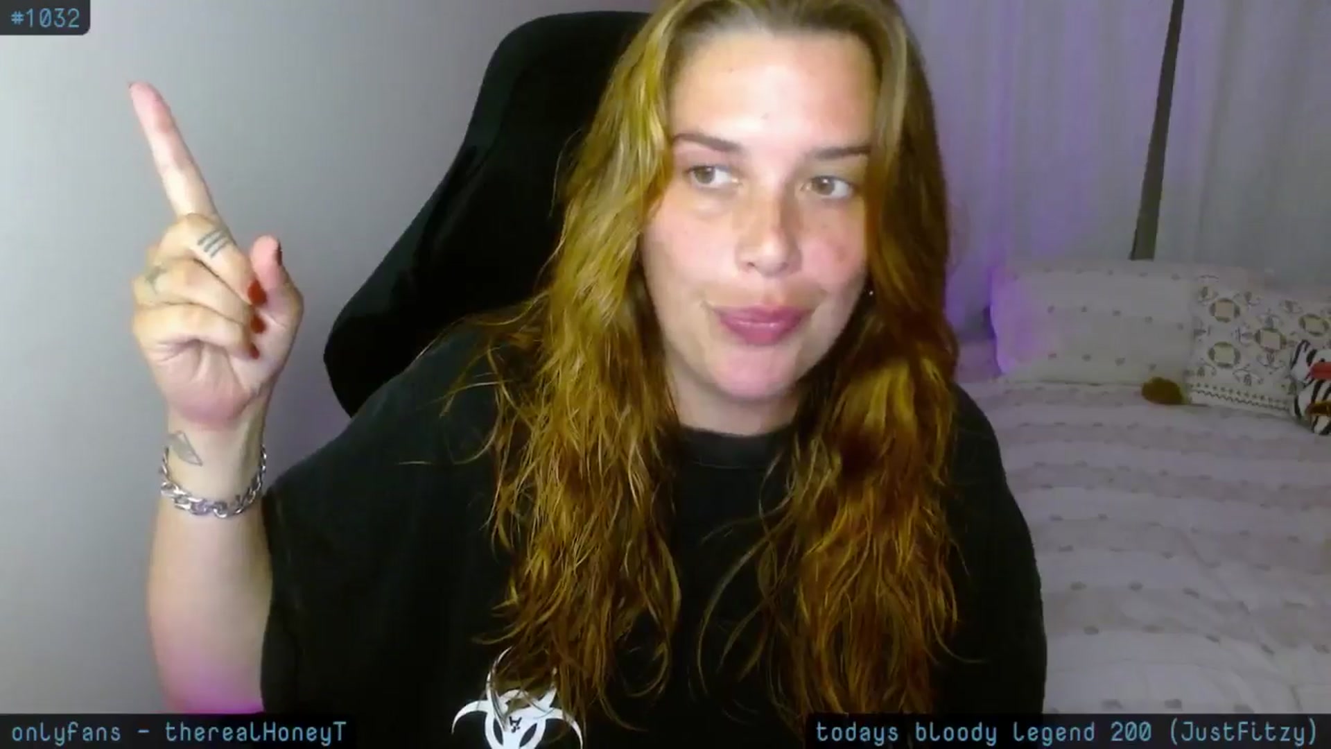 Gallery image thumbnail from HoneyTits_'s myfreecams stream on, 05/03/2025, 09:14 image 12 of 20