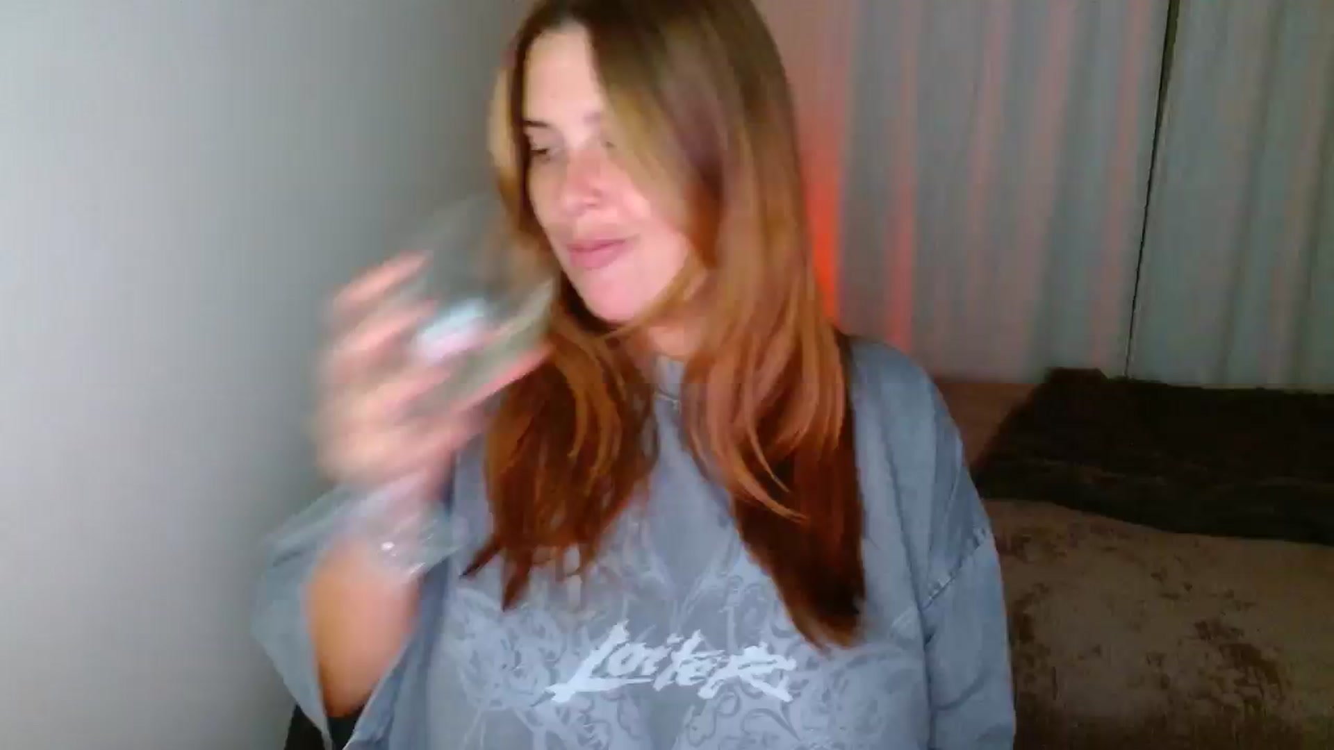 Gallery image thumbnail from HoneyTits_'s myfreecams stream on, 05/10/2025, 09:50 image 4 of 20