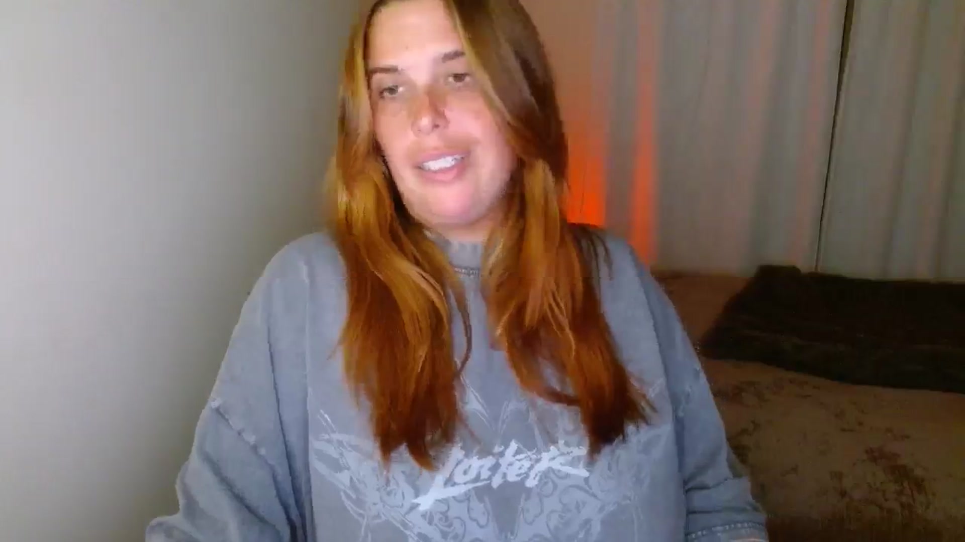 Gallery image thumbnail from HoneyTits_'s myfreecams stream on, 05/10/2025, 09:50 image 14 of 20