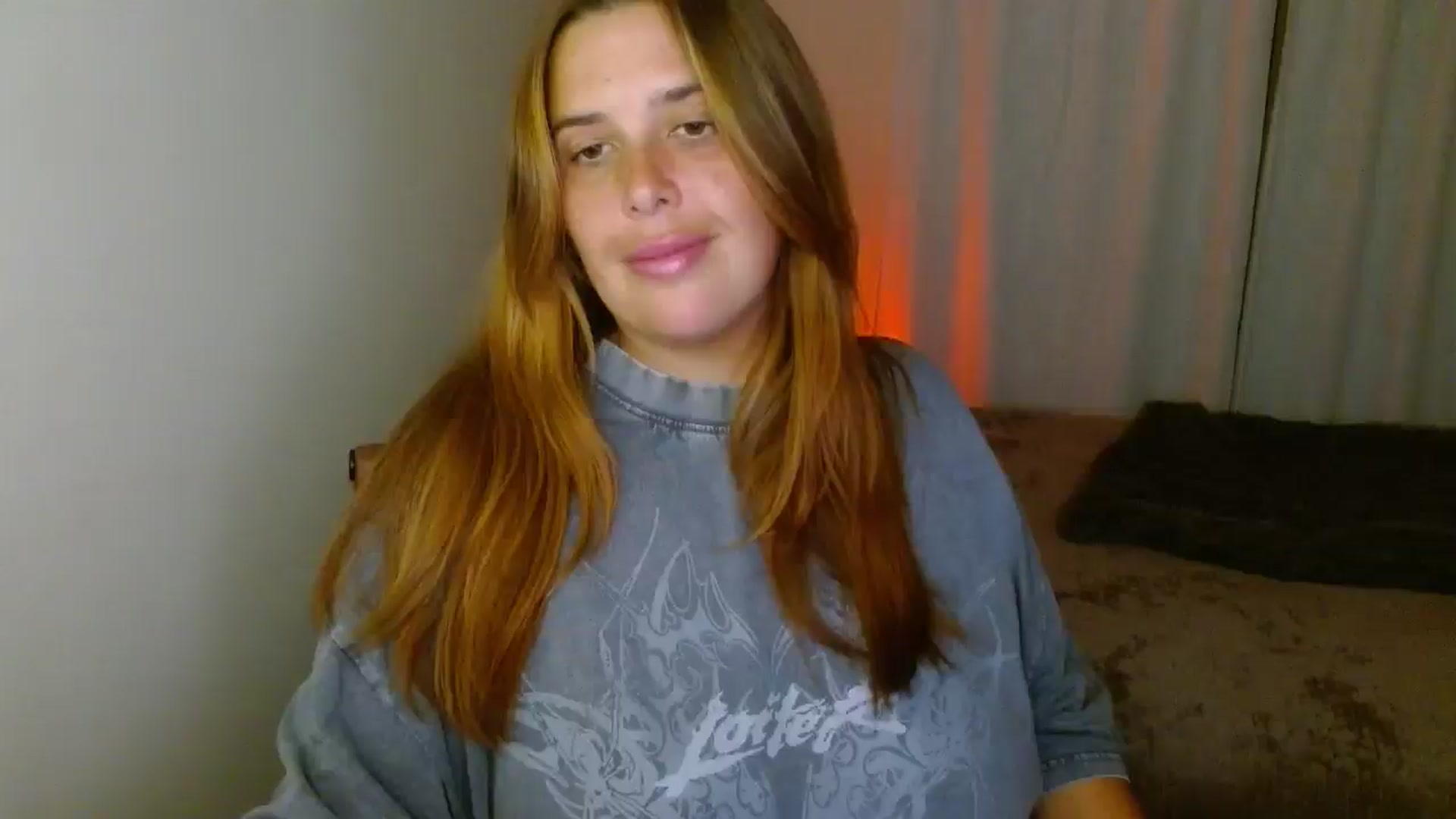 Gallery image thumbnail from HoneyTits_'s myfreecams stream on, 05/10/2025, 09:50 image 15 of 20
