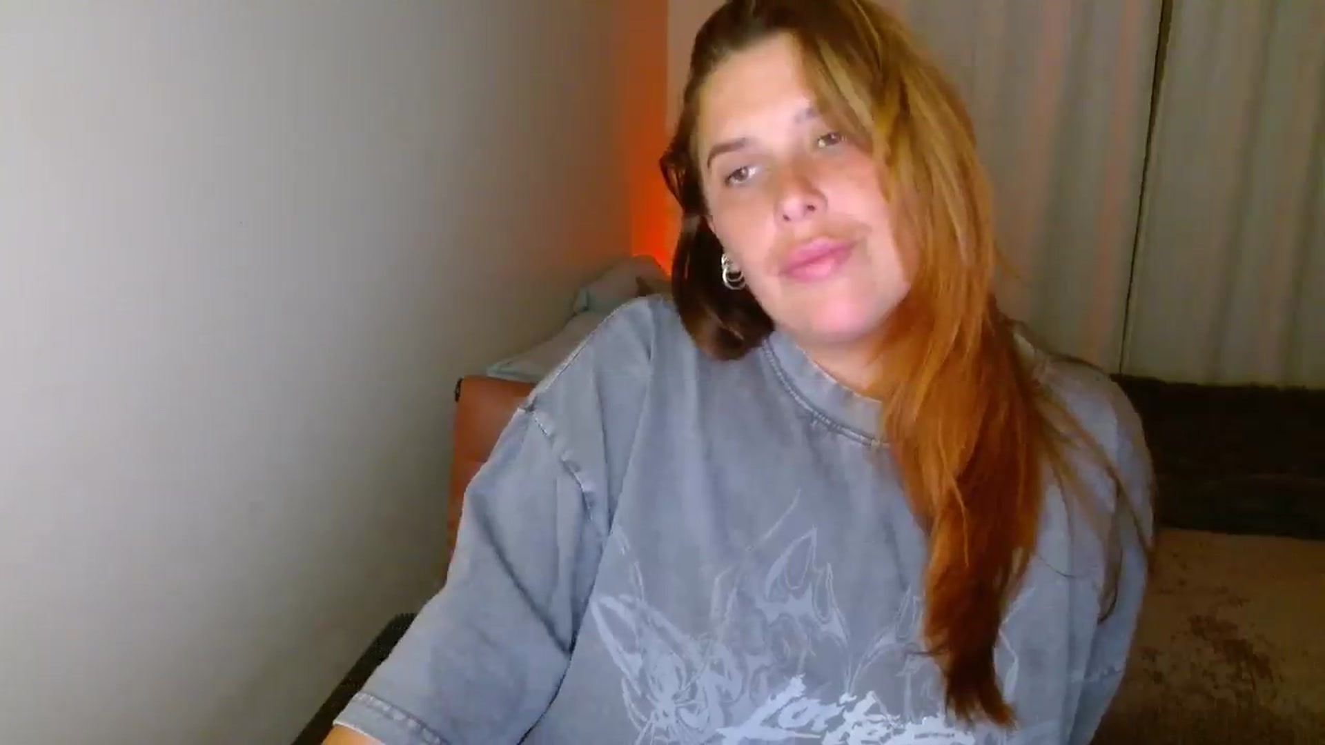 Gallery image thumbnail from HoneyTits_'s myfreecams stream on, 05/10/2025, 09:50 image 19 of 20