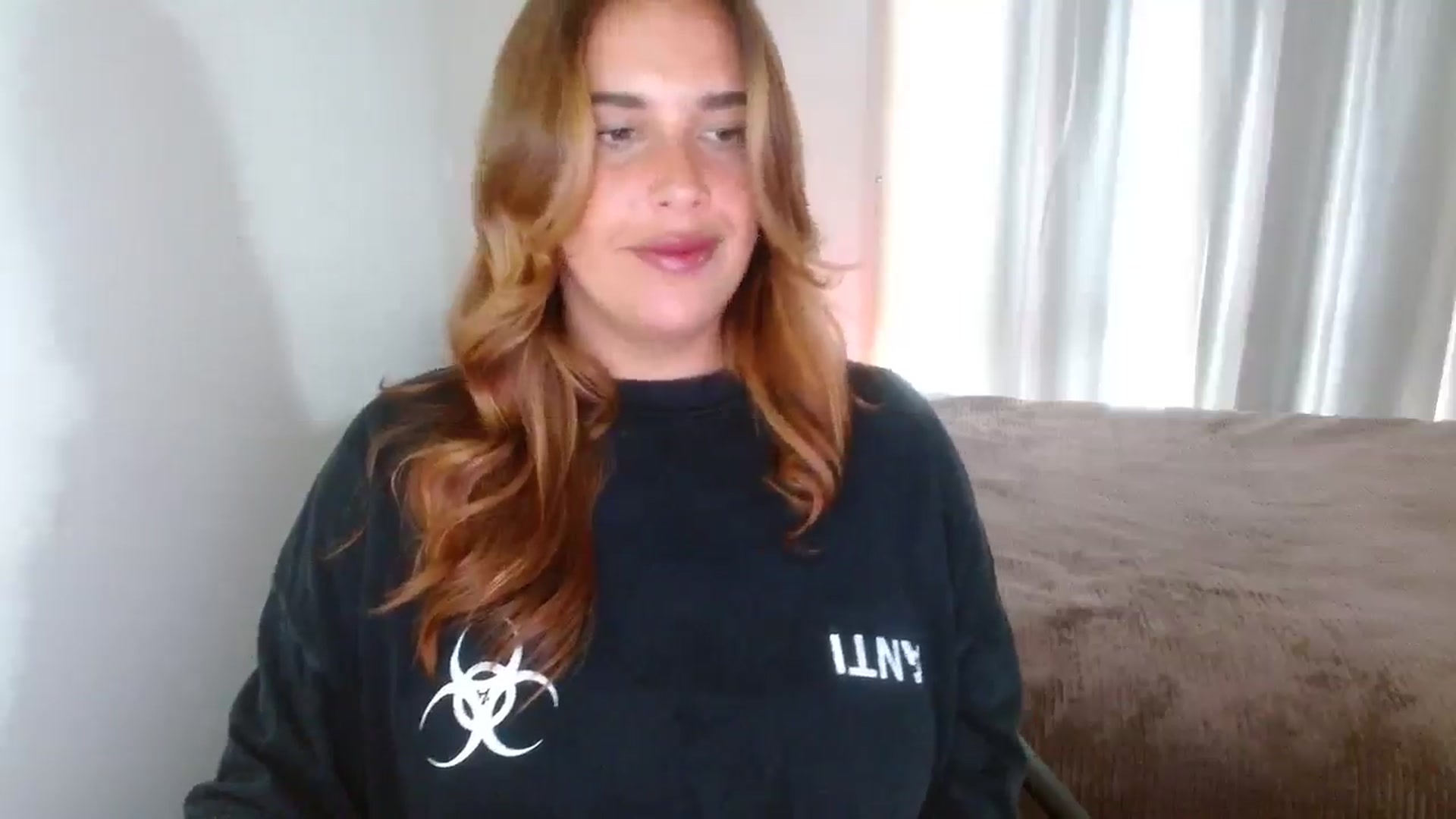 Gallery image thumbnail from HoneyTits_'s myfreecams stream on, 05/16/2025, 04:29 image 5 of 20