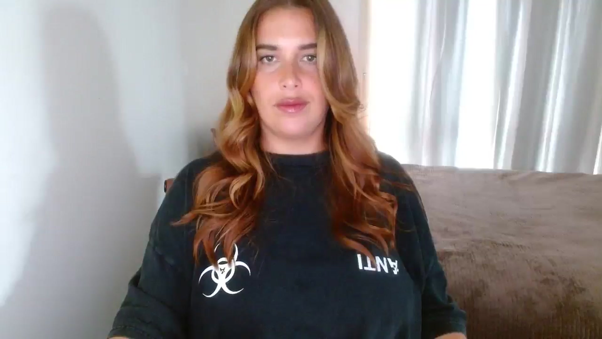 Gallery image thumbnail from HoneyTits_'s myfreecams stream on, 05/16/2025, 04:29 image 9 of 20