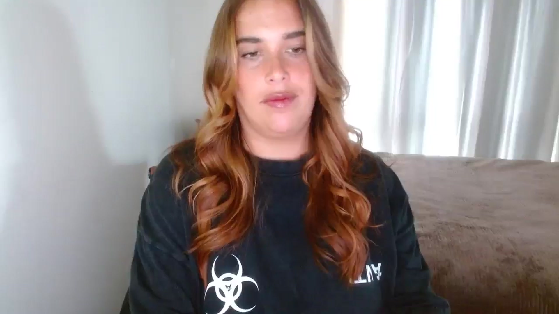 Gallery image thumbnail from HoneyTits_'s myfreecams stream on, 05/16/2025, 04:29 image 17 of 20
