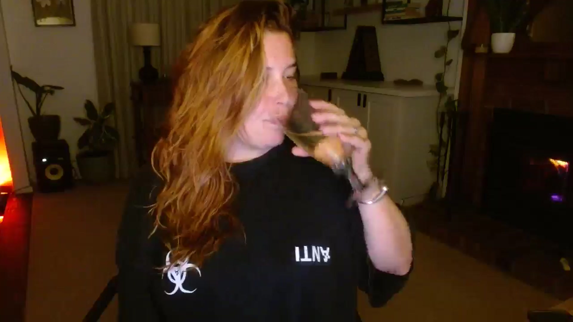 Gallery image thumbnail from HoneyTits_'s myfreecams stream on, 05/26/2025, 08:25 image 12 of 20