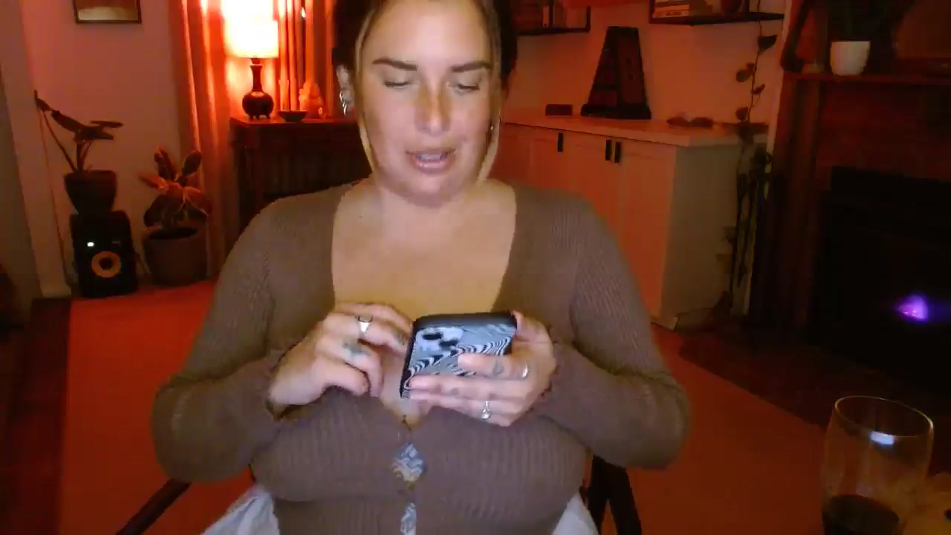 Gallery image thumbnail from HoneyTits_'s myfreecams stream on, 05/28/2025, 08:56 image 2 of 20