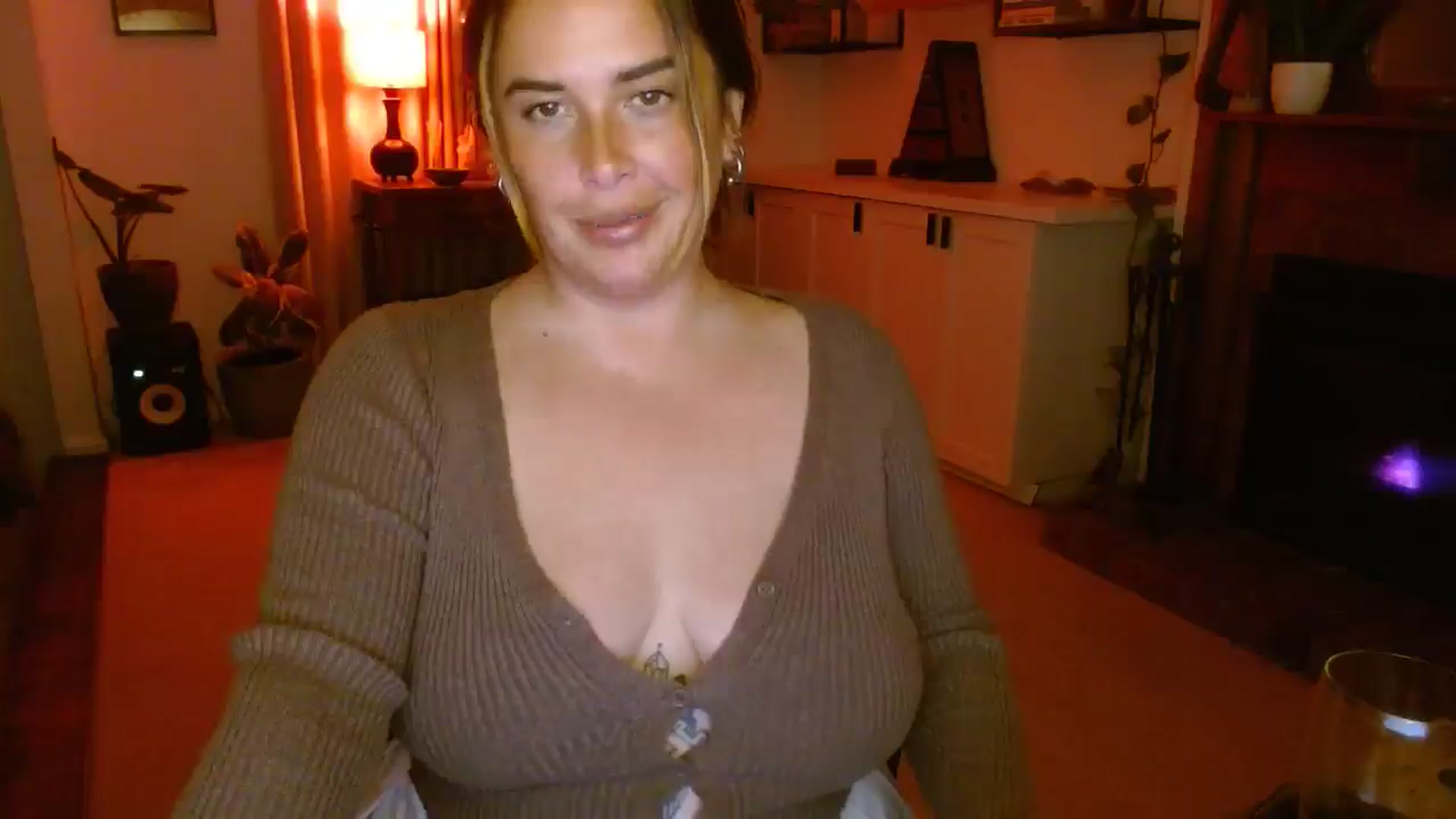 Gallery image thumbnail from HoneyTits_'s myfreecams stream on, 05/28/2025, 08:56 image 6 of 20