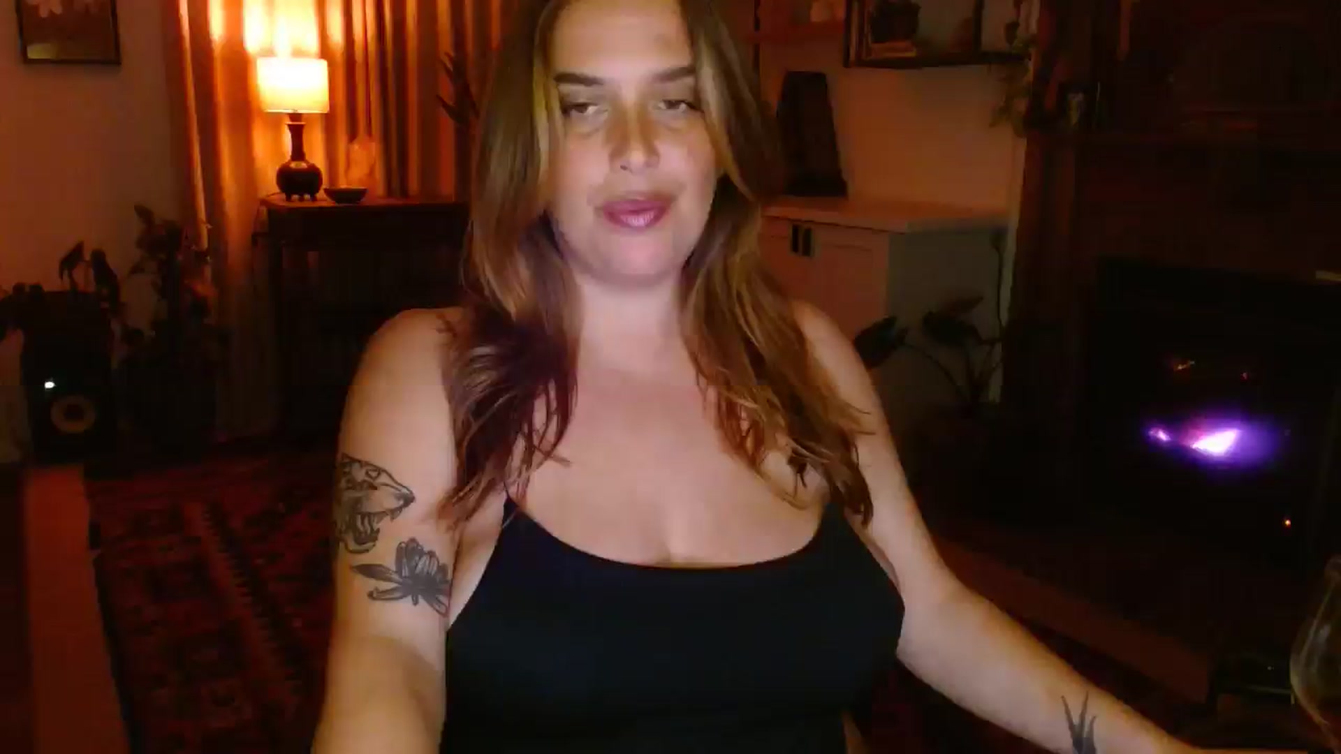Gallery image thumbnail from HoneyTits_'s myfreecams stream on, 06/14/2025, 09:13 image 3 of 20