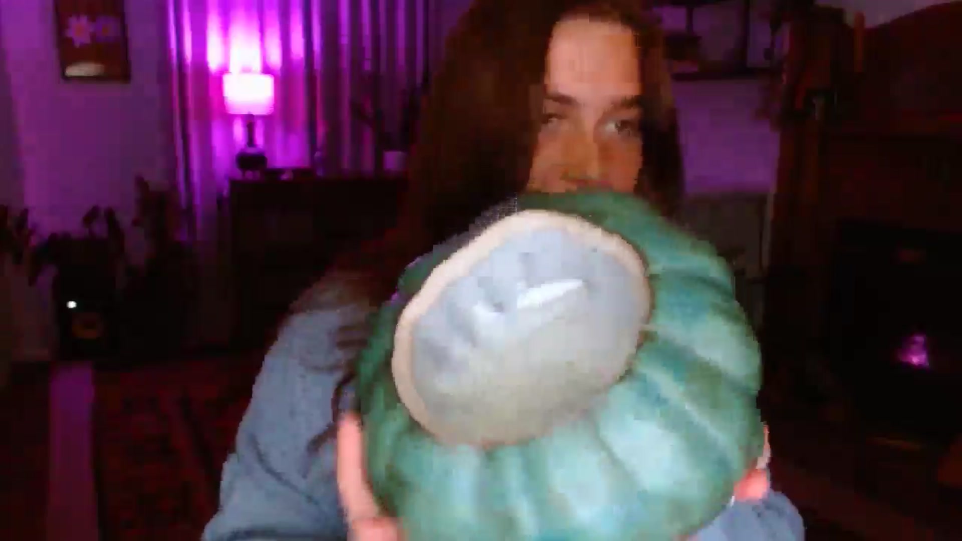 Gallery image thumbnail from HoneyTits_'s myfreecams stream on, 06/17/2025, 09:17 image 3 of 20