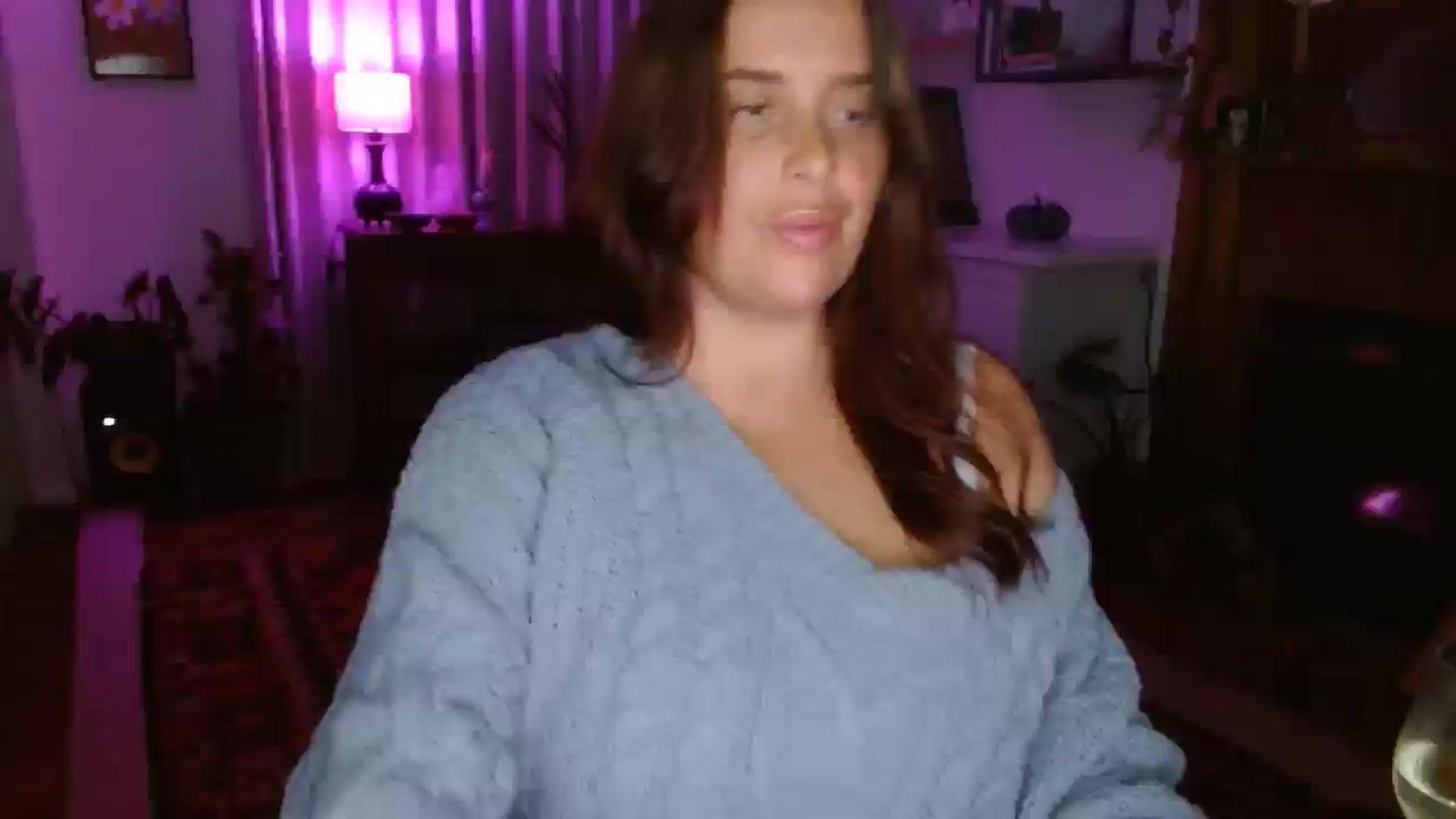 Gallery image thumbnail from HoneyTits_'s myfreecams stream on, 06/17/2025, 09:17 image 18 of 20