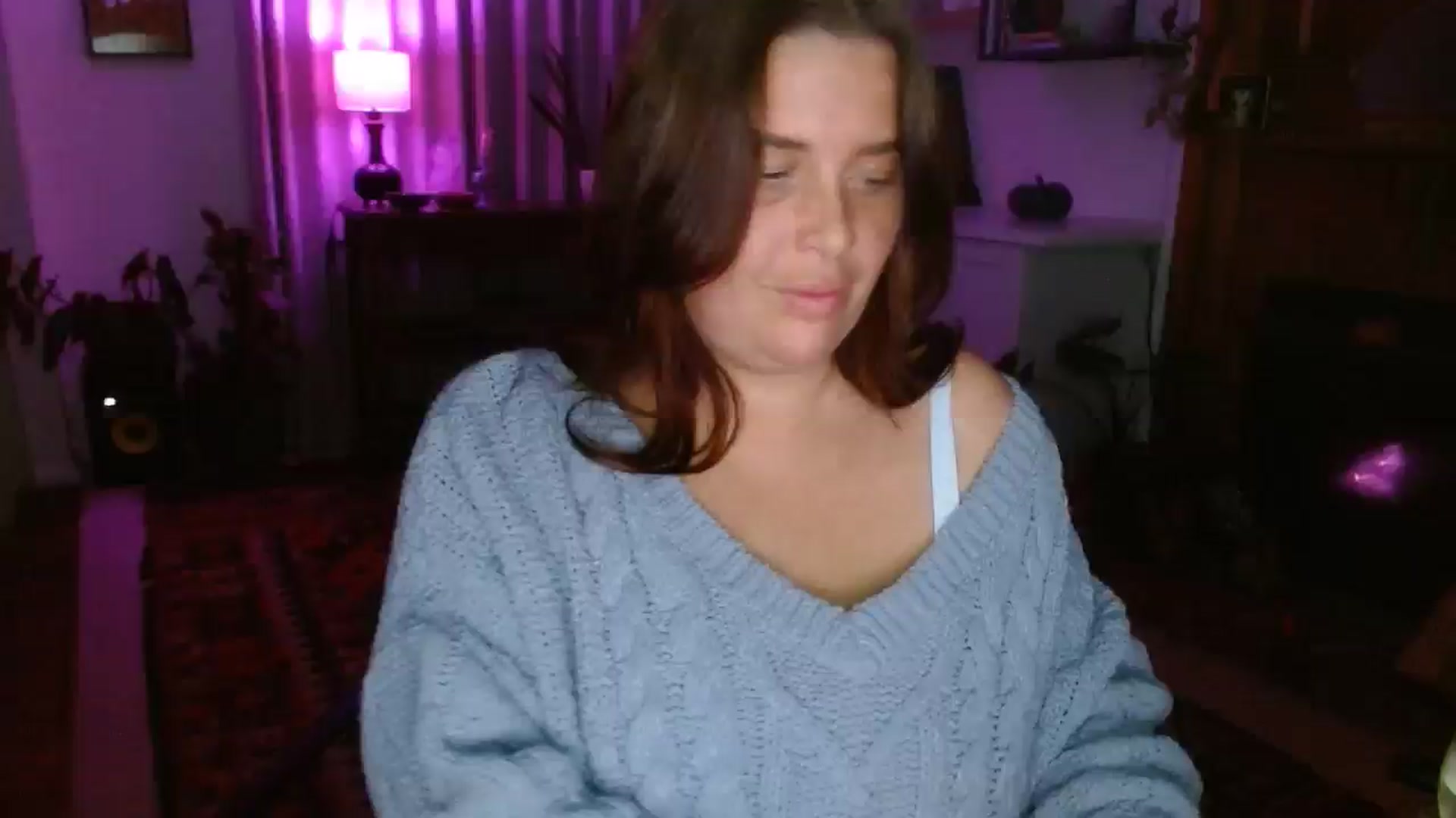 Gallery image thumbnail from HoneyTits_'s myfreecams stream on, 06/17/2025, 09:17 image 12 of 20