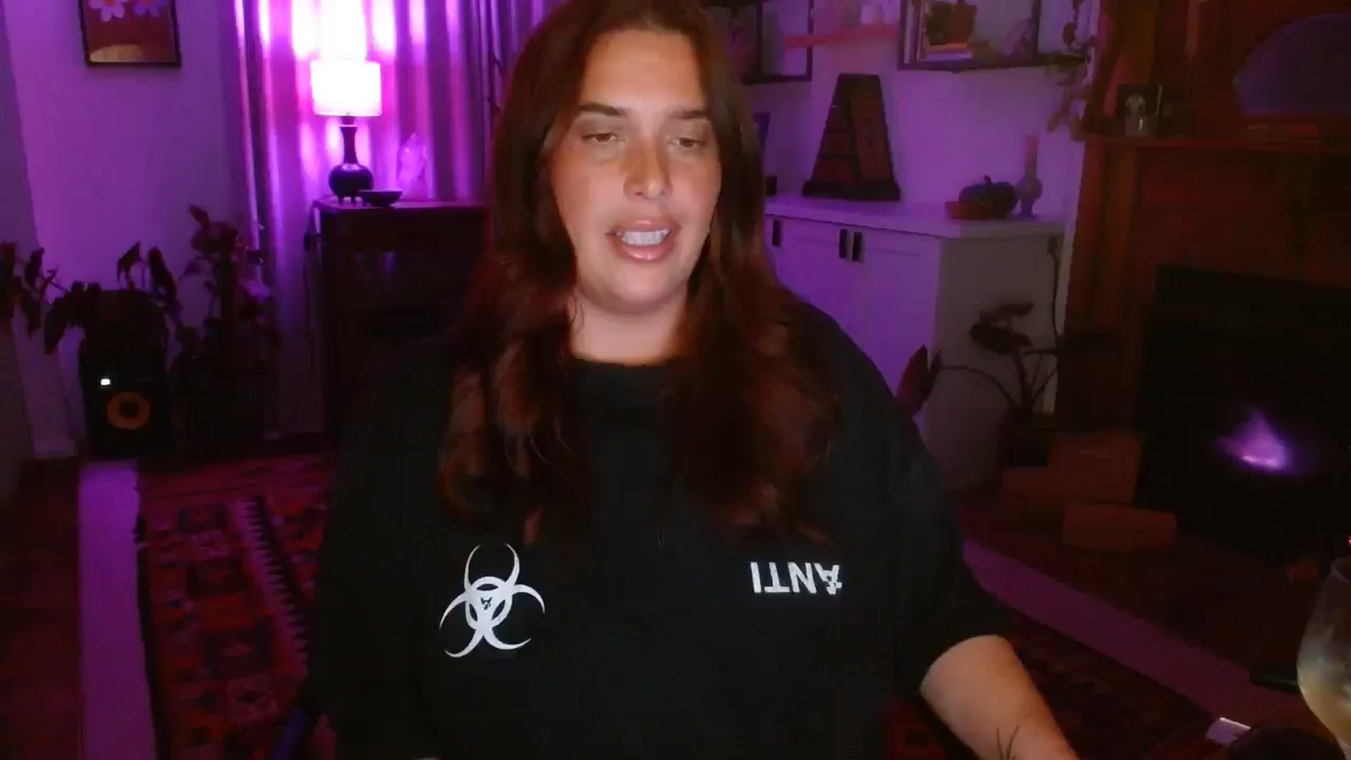 Gallery image thumbnail from HoneyTits_'s myfreecams stream on, 06/19/2025, 09:29 image 1 of 20