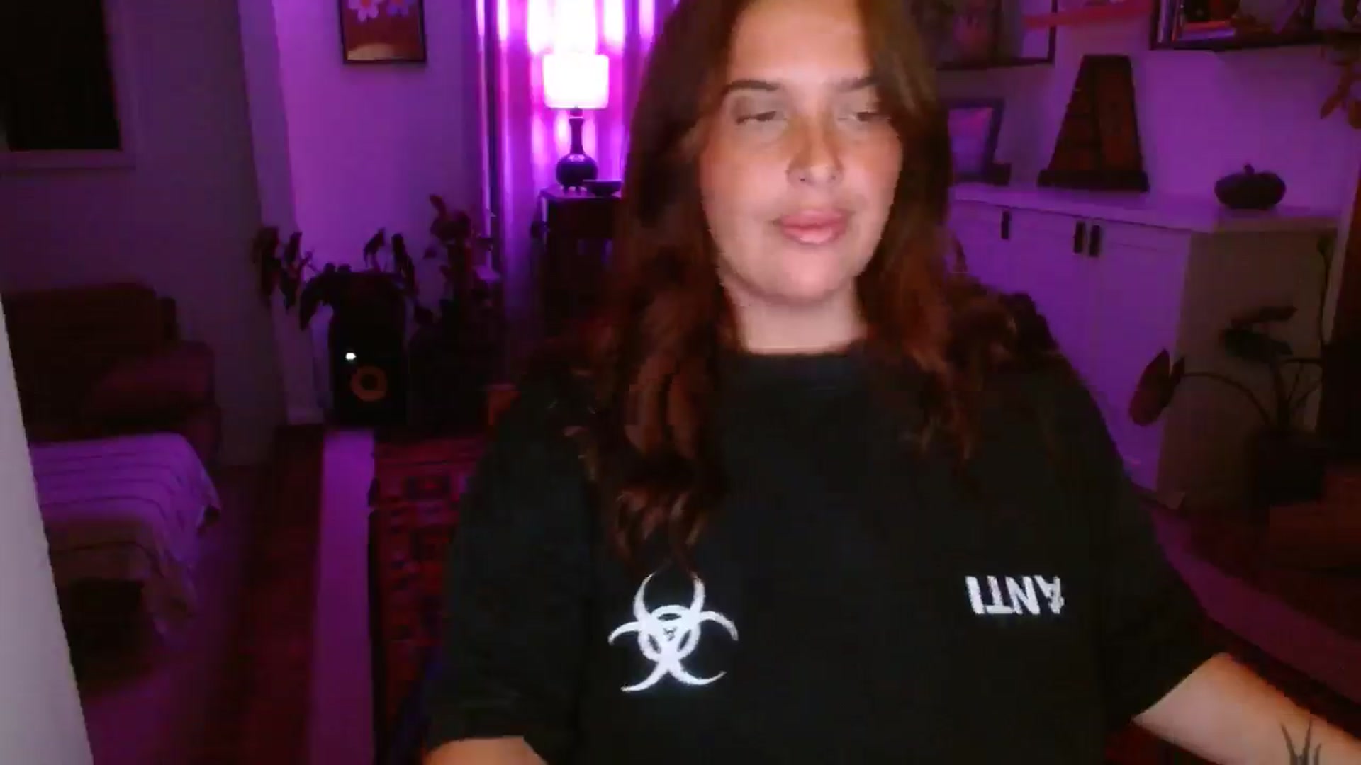 Gallery image thumbnail from HoneyTits_'s myfreecams stream on, 06/19/2025, 09:29 image 13 of 20