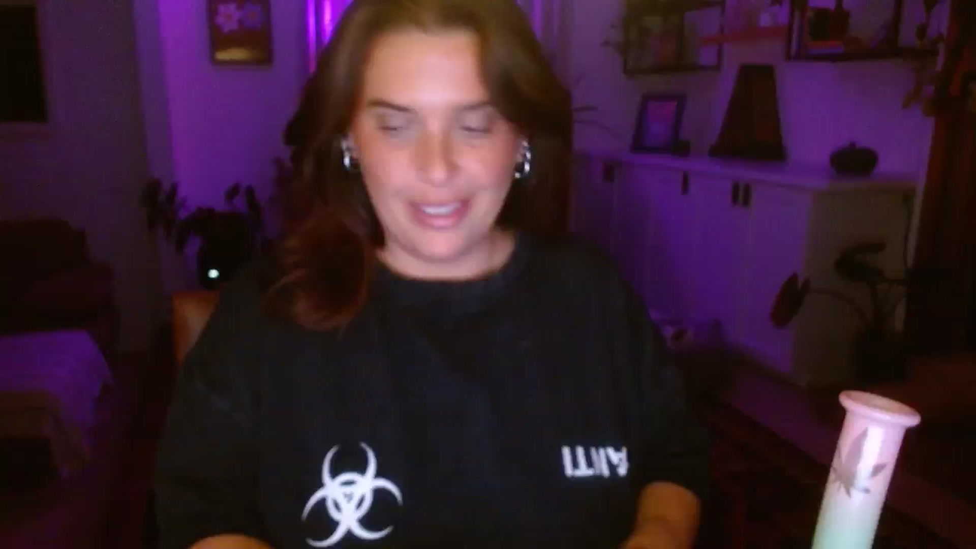 Gallery image thumbnail from HoneyTits_'s myfreecams stream on, 06/19/2025, 09:29 image 18 of 20