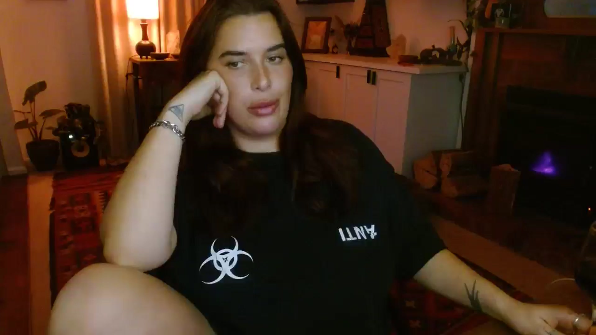 Gallery image thumbnail from HoneyTits_'s myfreecams stream on, 06/29/2025, 07:35 image 3 of 20