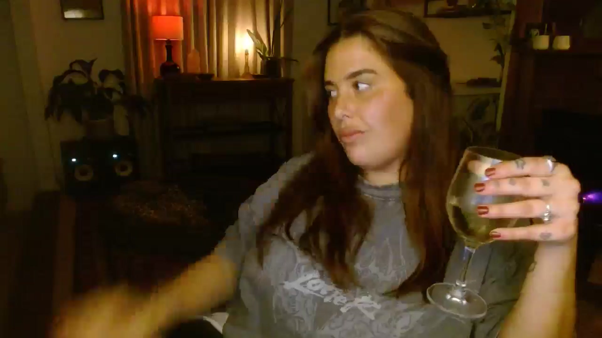 Gallery image thumbnail from HoneyTits_'s myfreecams stream on, 07/16/2025, 09:37 image 13 of 20