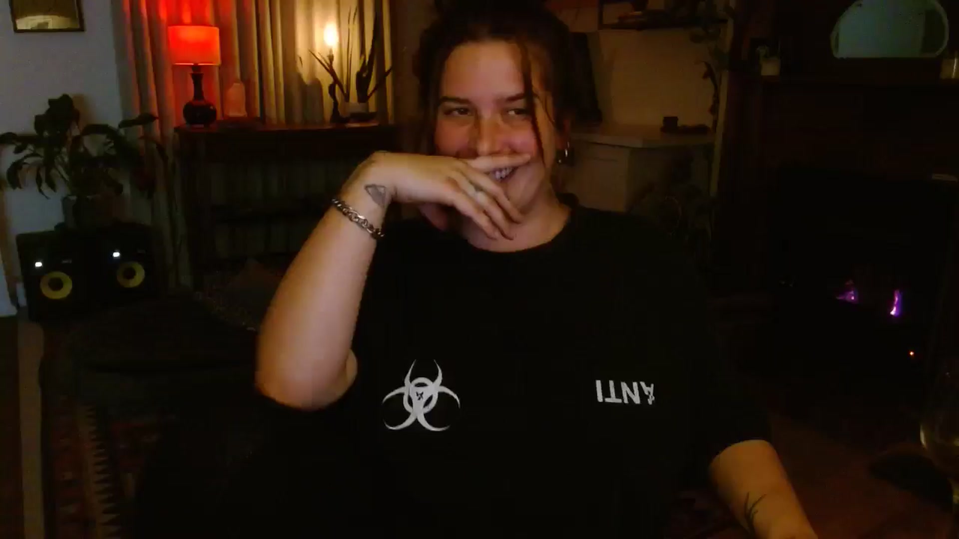Gallery image thumbnail from HoneyTits_'s myfreecams stream on, 07/25/2025, 10:33 image 14 of 20