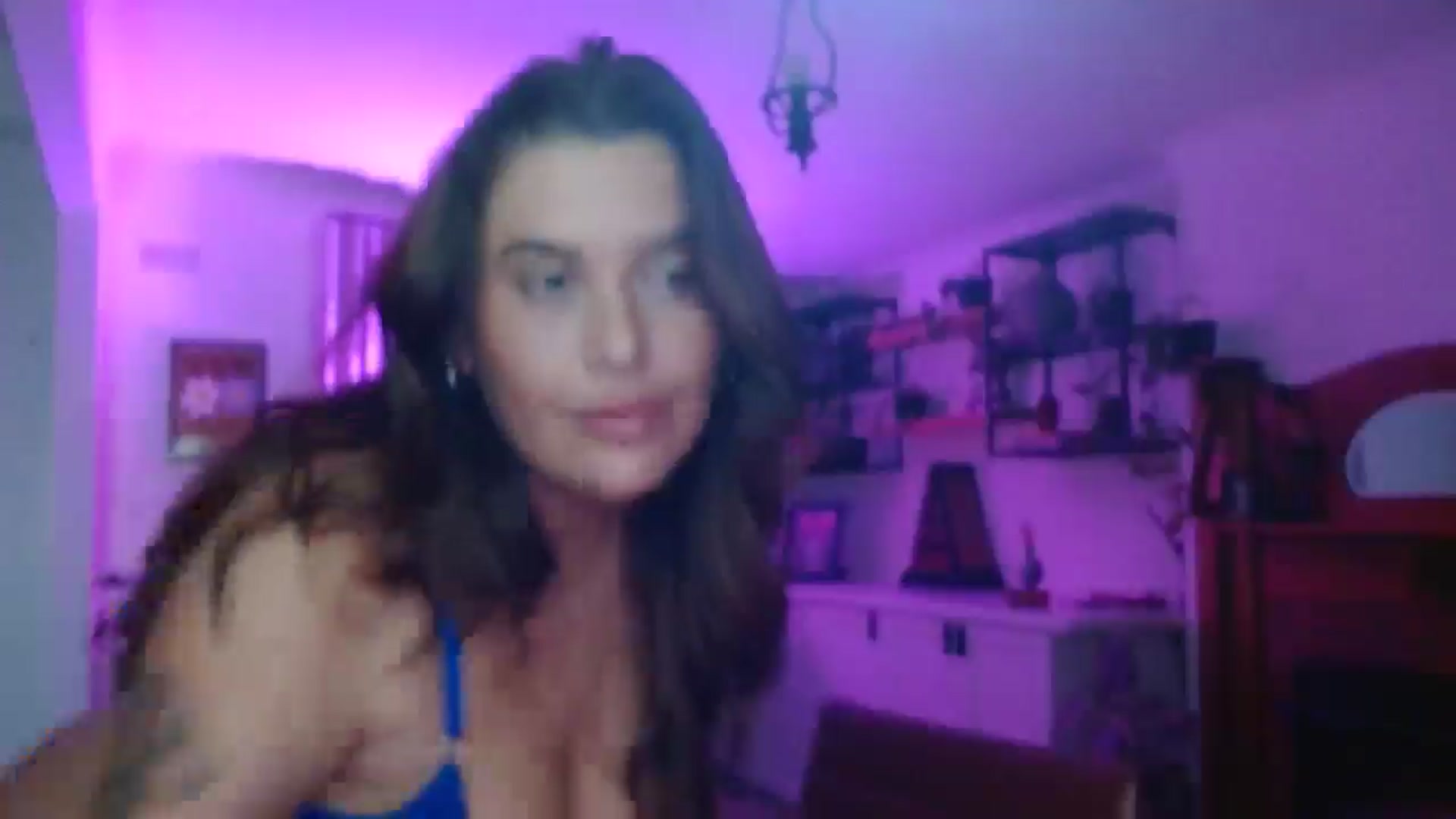 Gallery image thumbnail from HoneyTits_'s myfreecams stream on, 08/01/2025, 08:57 image 13 of 20