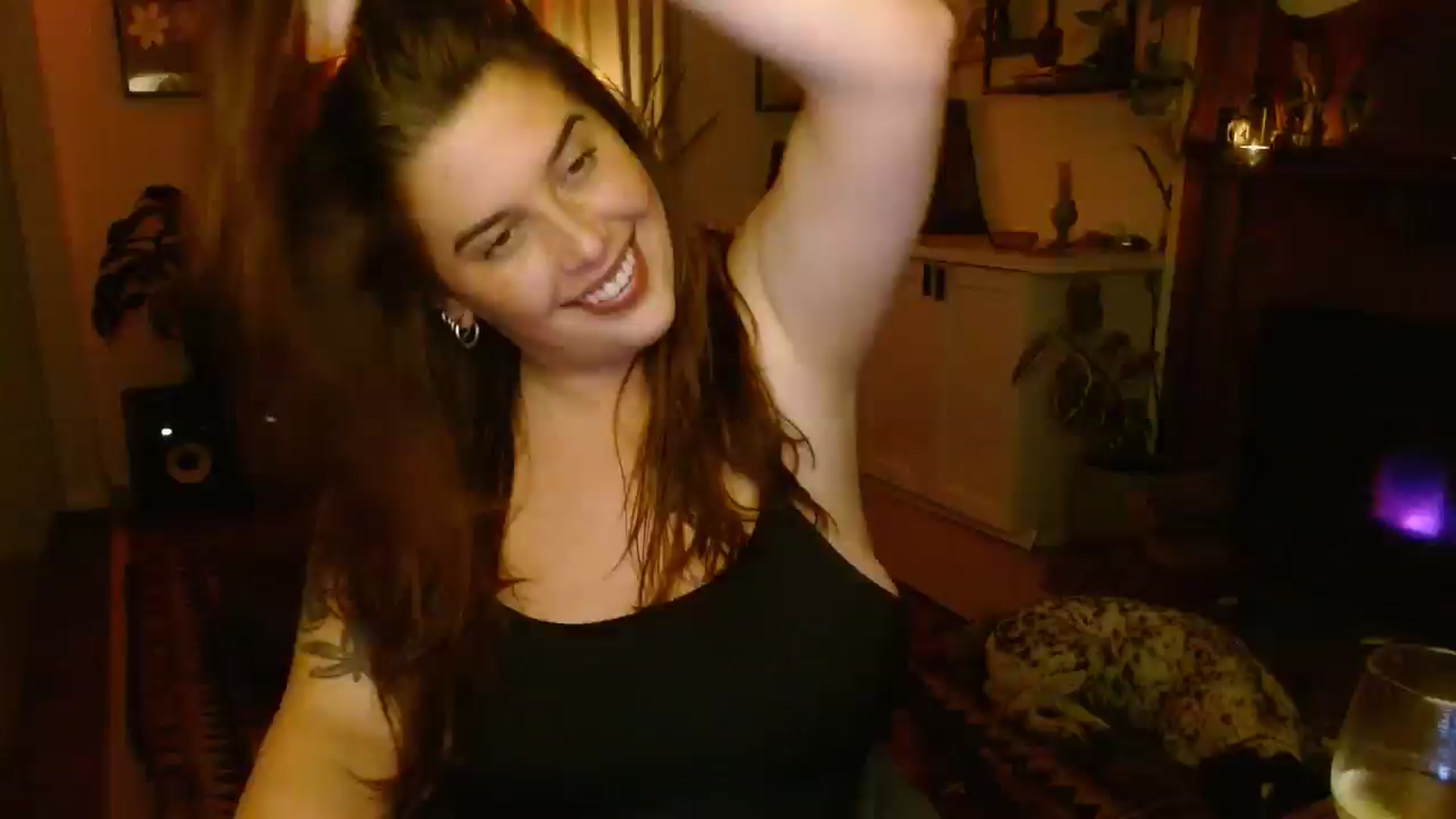 Gallery image thumbnail from HoneyTits_'s myfreecams stream on, 08/05/2025, 08:04 image 19 of 20