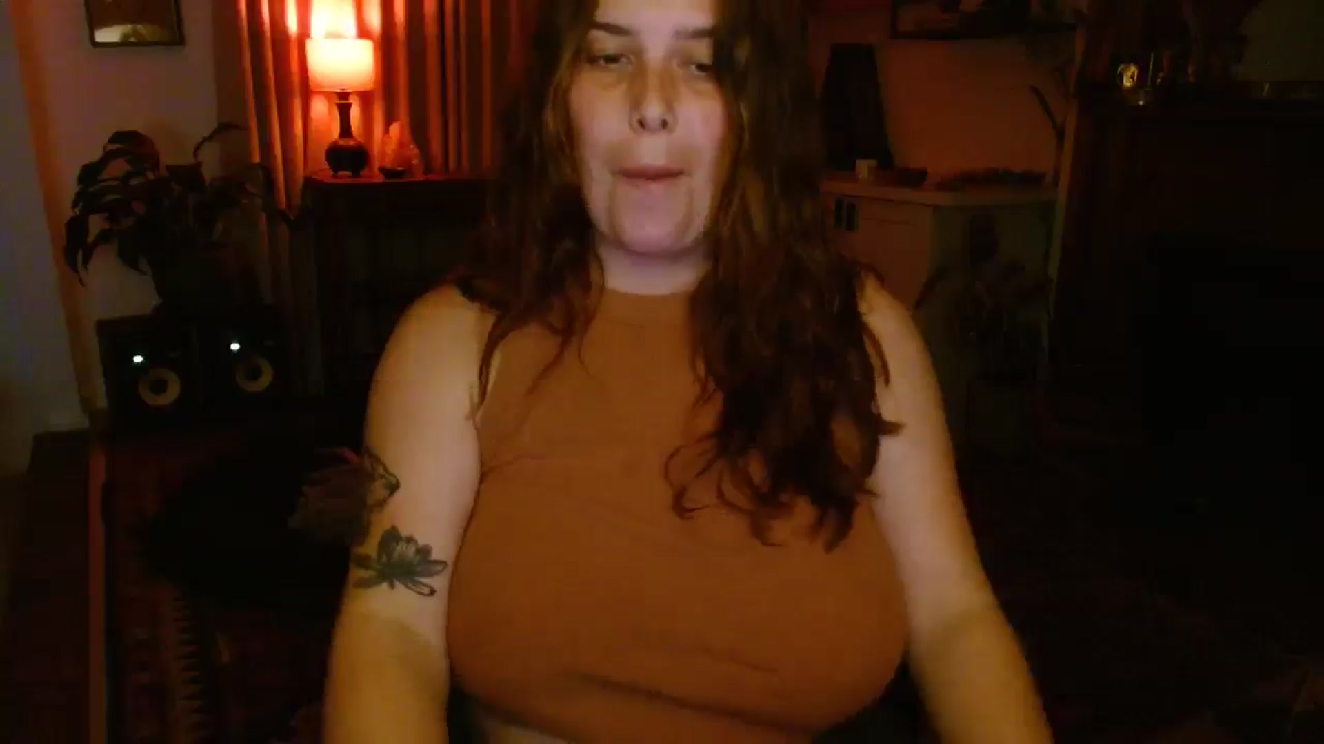 Gallery image thumbnail from HoneyTits_'s myfreecams stream on, 08/06/2025, 09:20 image 18 of 20