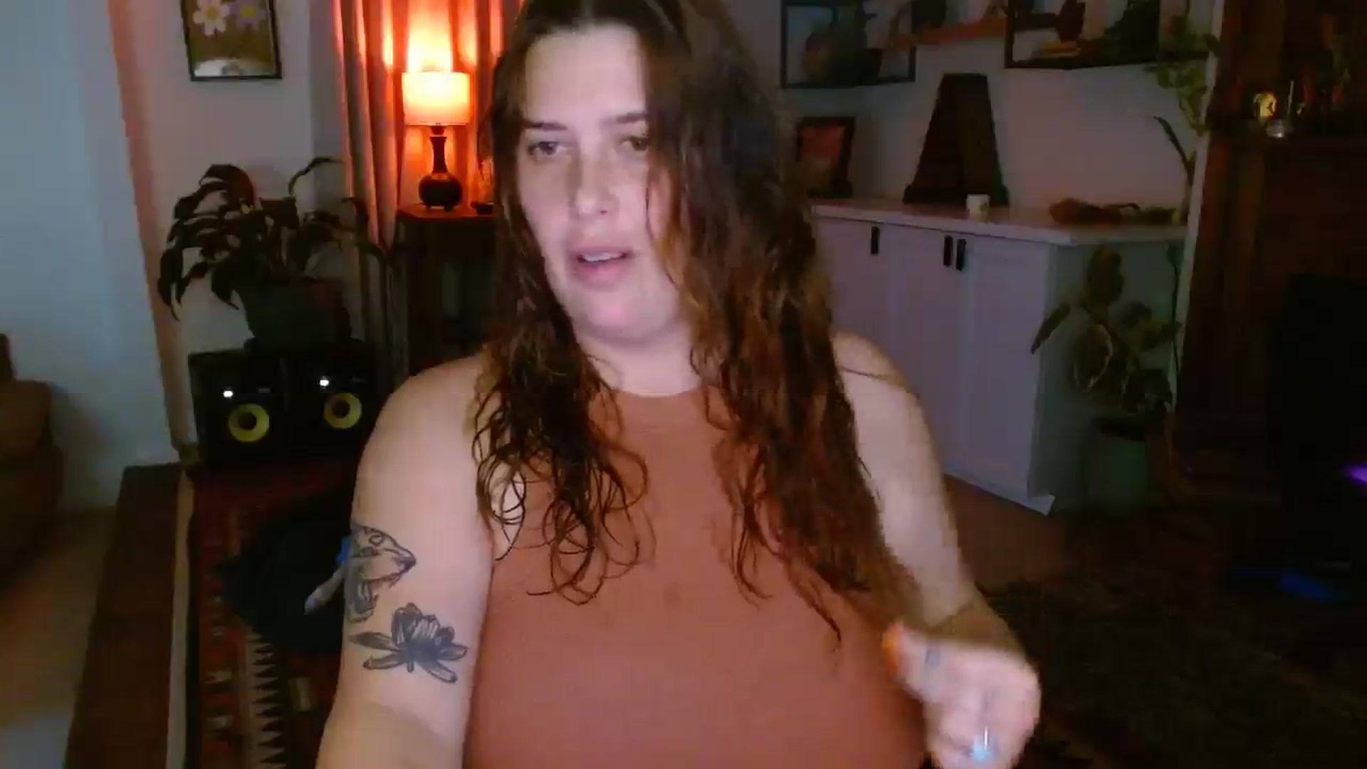Gallery image thumbnail from HoneyTits_'s myfreecams stream on, 08/06/2025, 09:20 image 3 of 20
