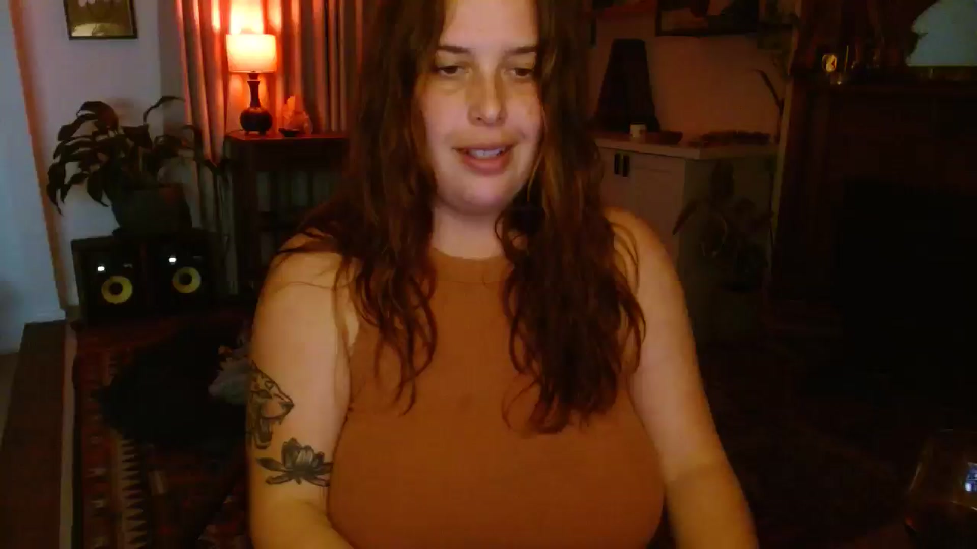 Gallery image thumbnail from HoneyTits_'s myfreecams stream on, 08/06/2025, 09:20 image 15 of 20