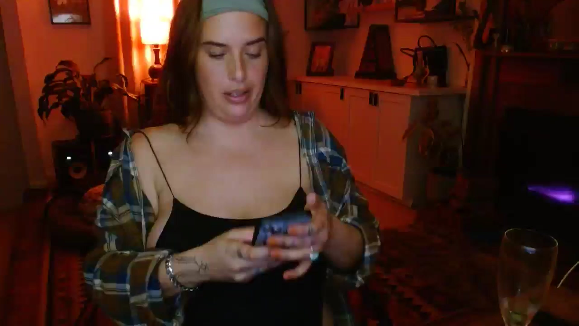 Gallery image thumbnail from HoneyTits_'s myfreecams stream on, 08/08/2025, 09:52 image 6 of 20