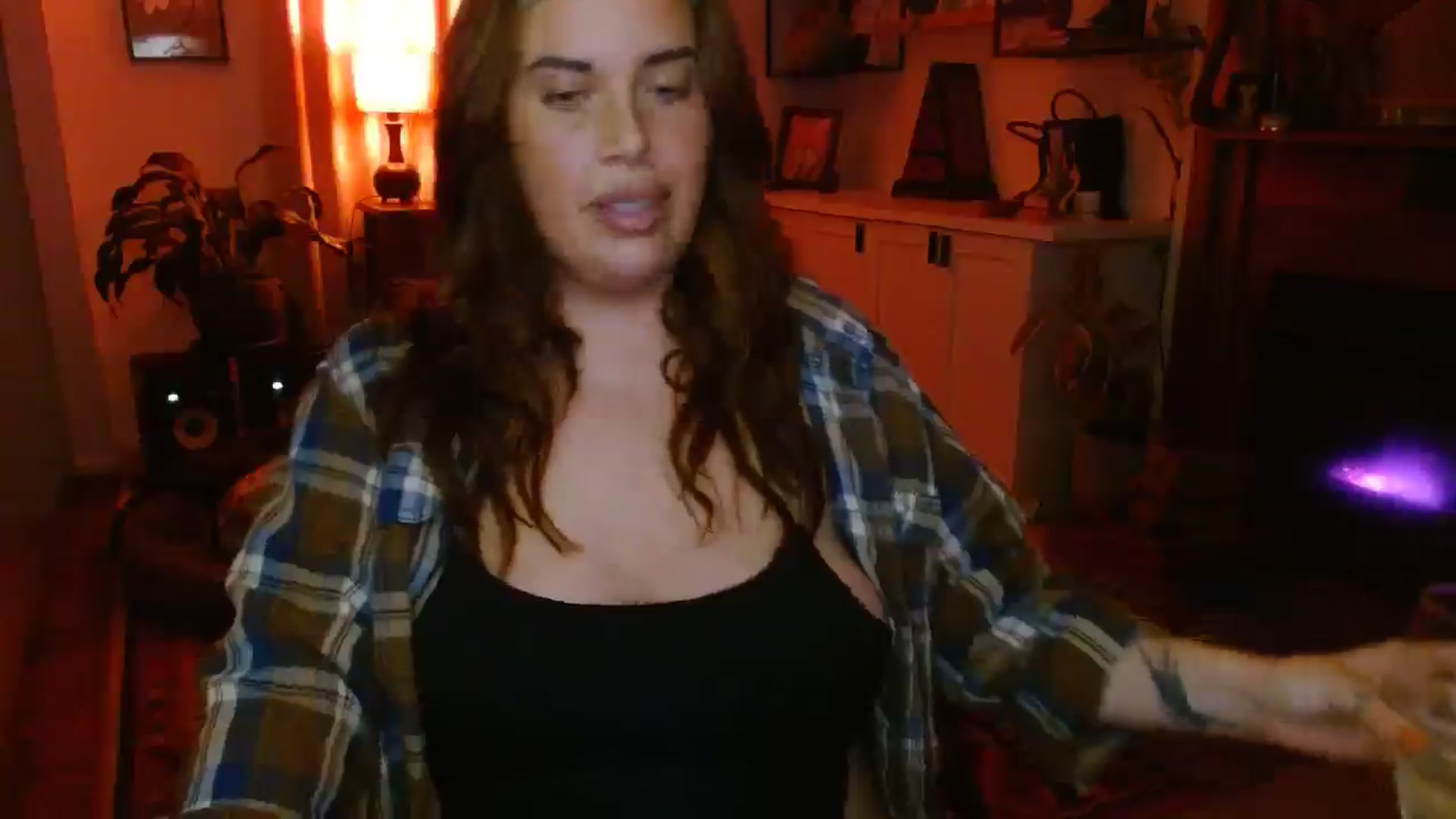 Gallery image thumbnail from HoneyTits_'s myfreecams stream on, 08/08/2025, 09:52 image 2 of 20