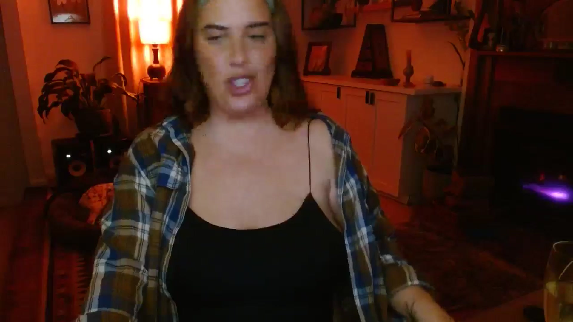 Gallery image thumbnail from HoneyTits_'s myfreecams stream on, 08/08/2025, 09:52 image 7 of 20
