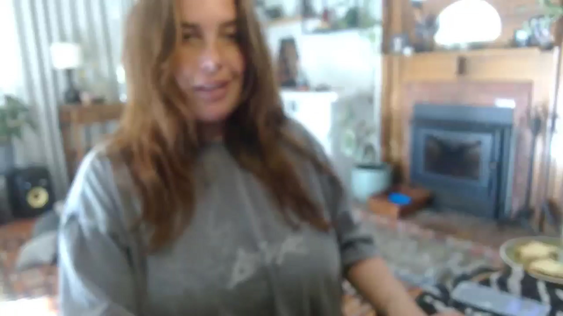 Gallery image thumbnail from HoneyTits_'s myfreecams stream on, 08/14/2025, 06:50 image 1 of 20