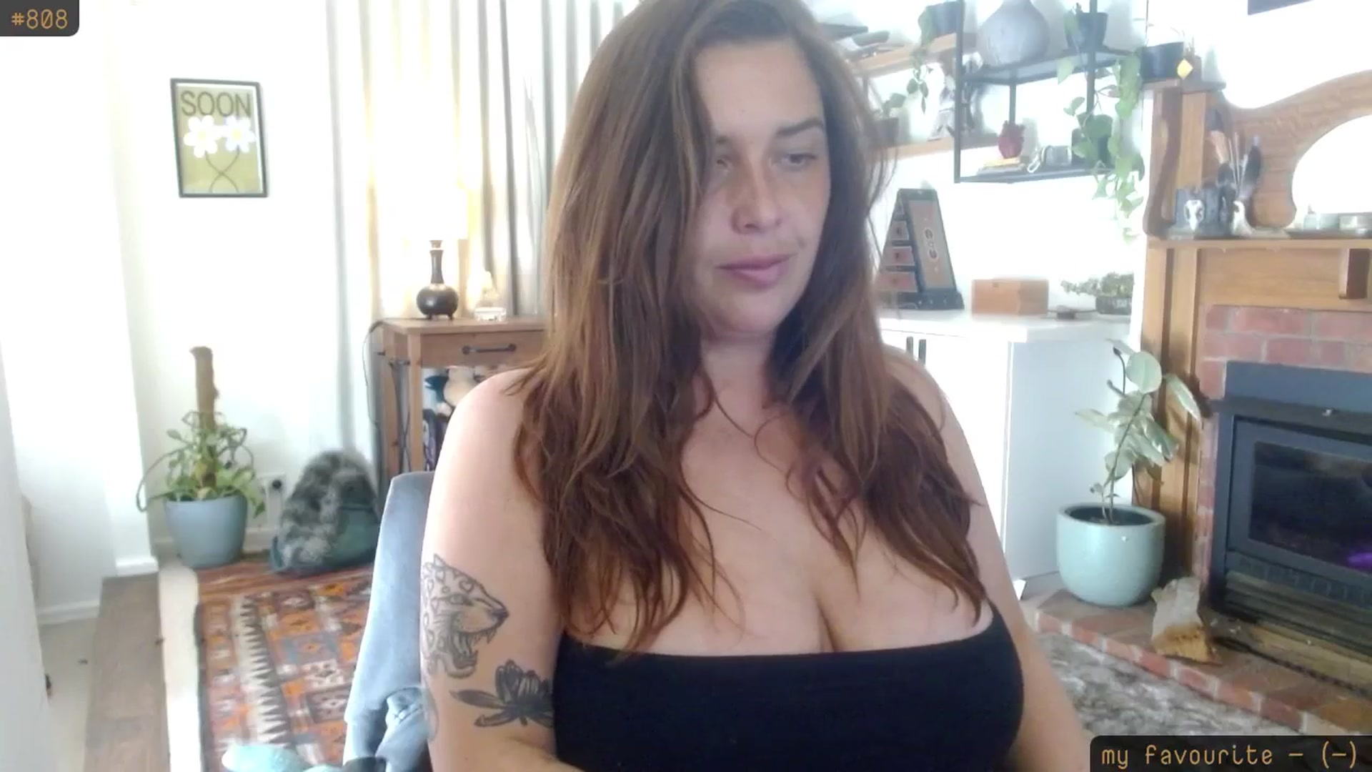 Gallery image thumbnail from HoneyTits_'s myfreecams stream on, 09/08/2025, 06:03 image 16 of 20