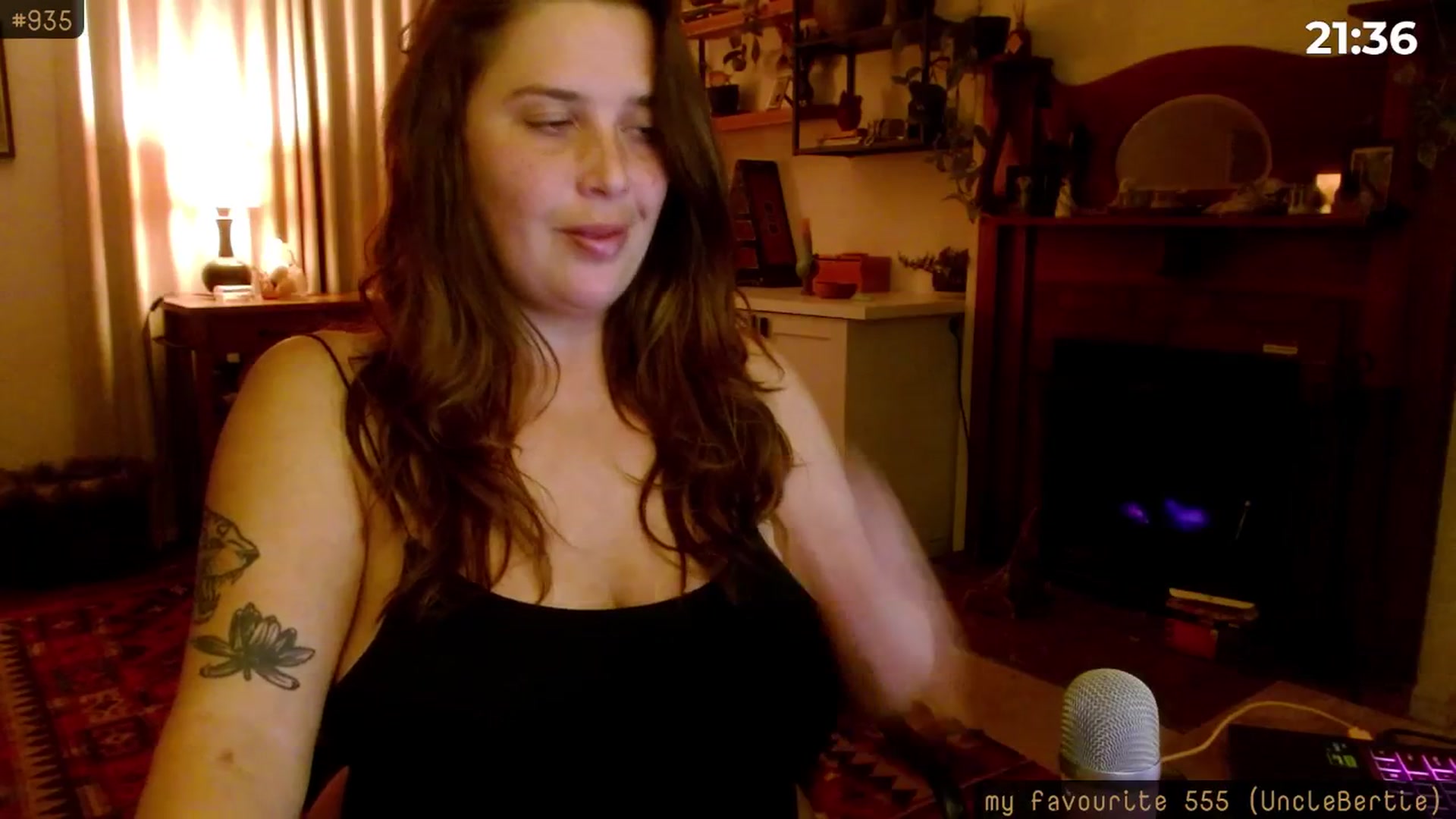 Gallery image thumbnail from HoneyTits_'s myfreecams stream on, 09/14/2025, 10:31 image 13 of 20