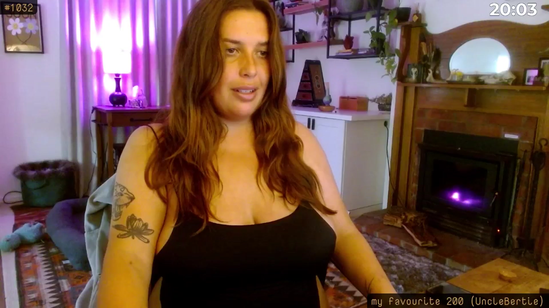 Gallery image thumbnail from HoneyTits_'s myfreecams stream on, 09/20/2025, 07:28 image 10 of 20
