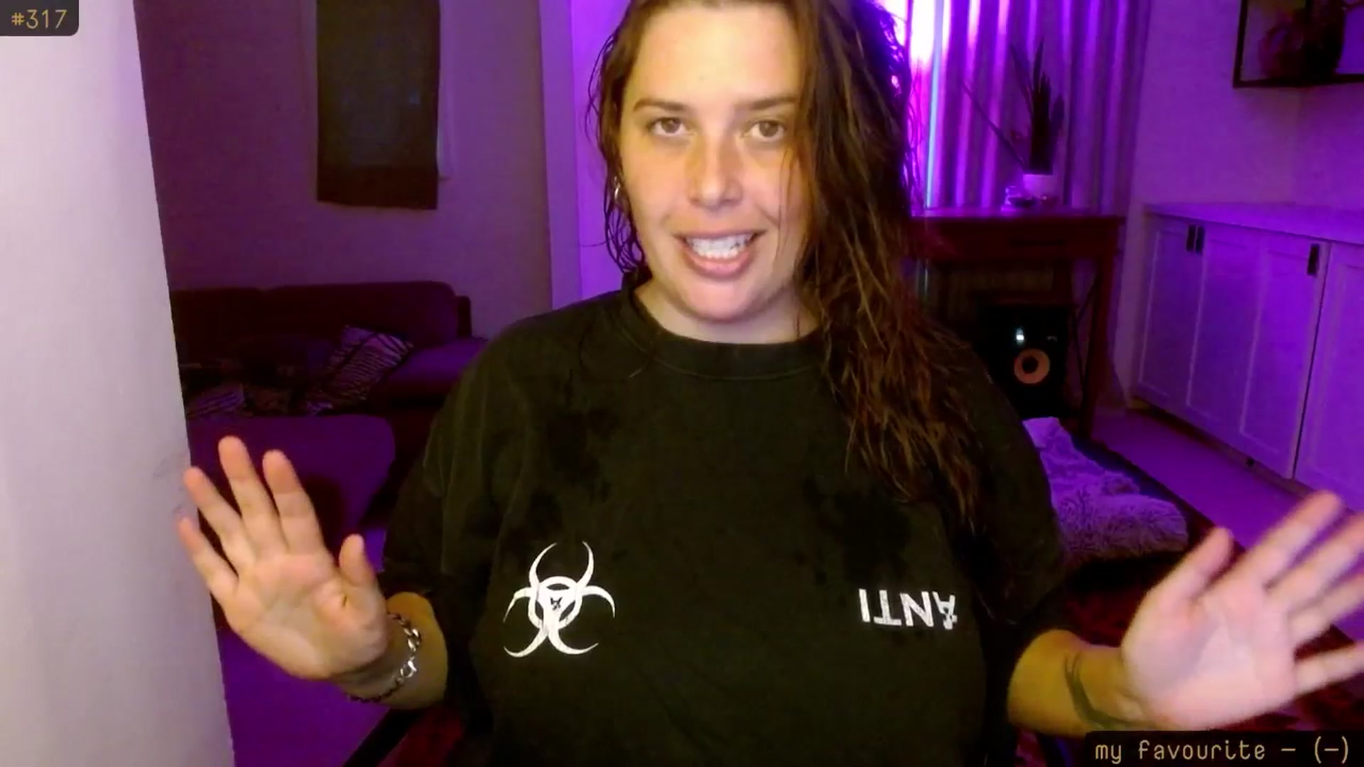 Gallery image thumbnail from HoneyTits_'s myfreecams stream on, 10/01/2025, 08:09 image 10 of 20