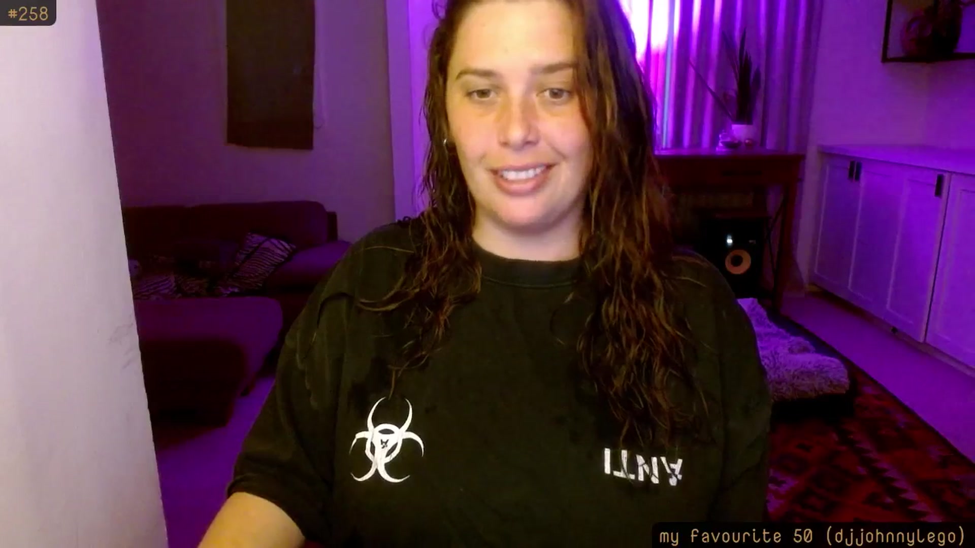 Gallery image thumbnail from HoneyTits_'s myfreecams stream on, 10/01/2025, 08:09 image 16 of 20