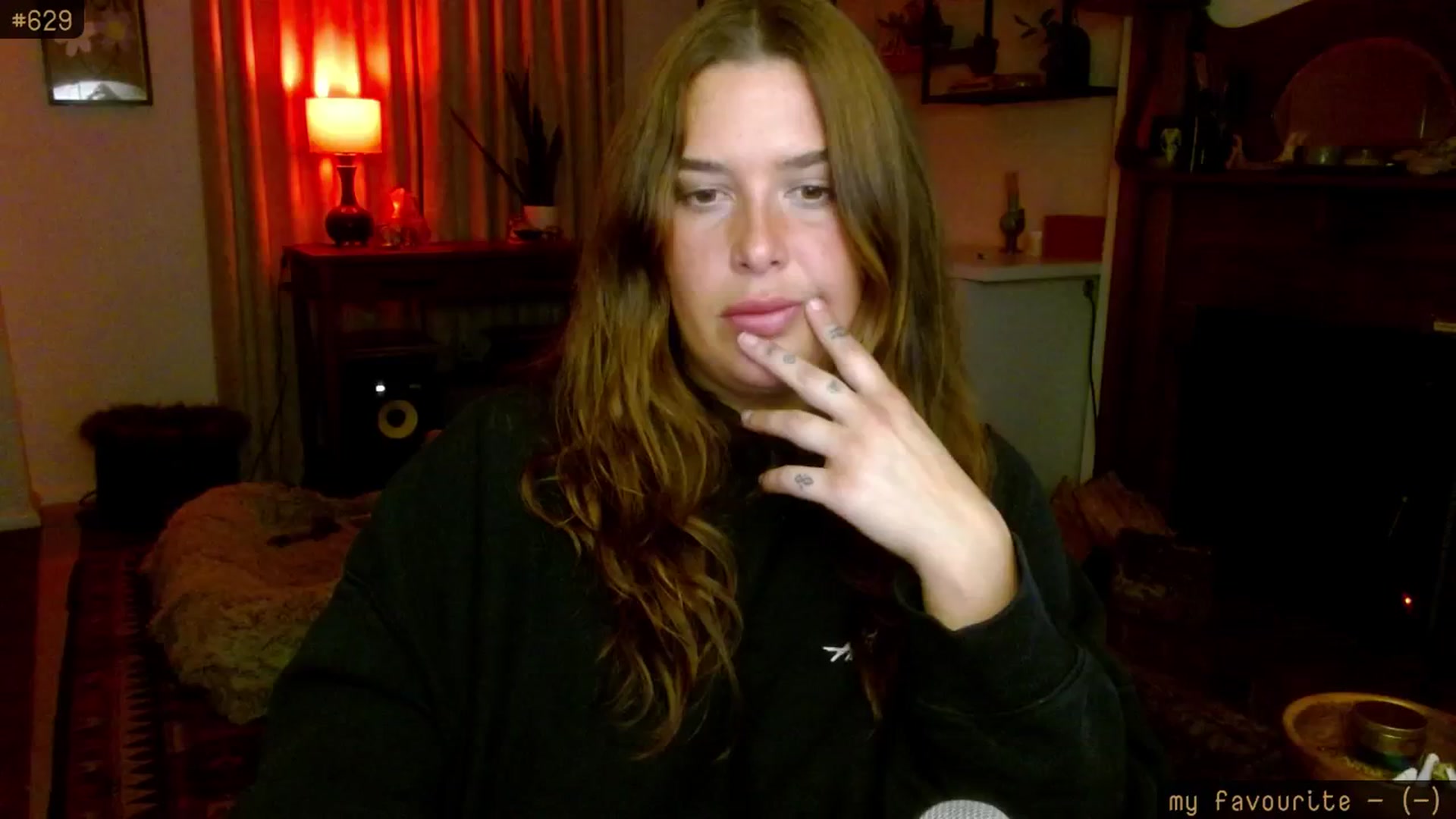 Gallery image thumbnail from HoneyTits_'s myfreecams stream on, 10/02/2025, 07:44 image 3 of 20