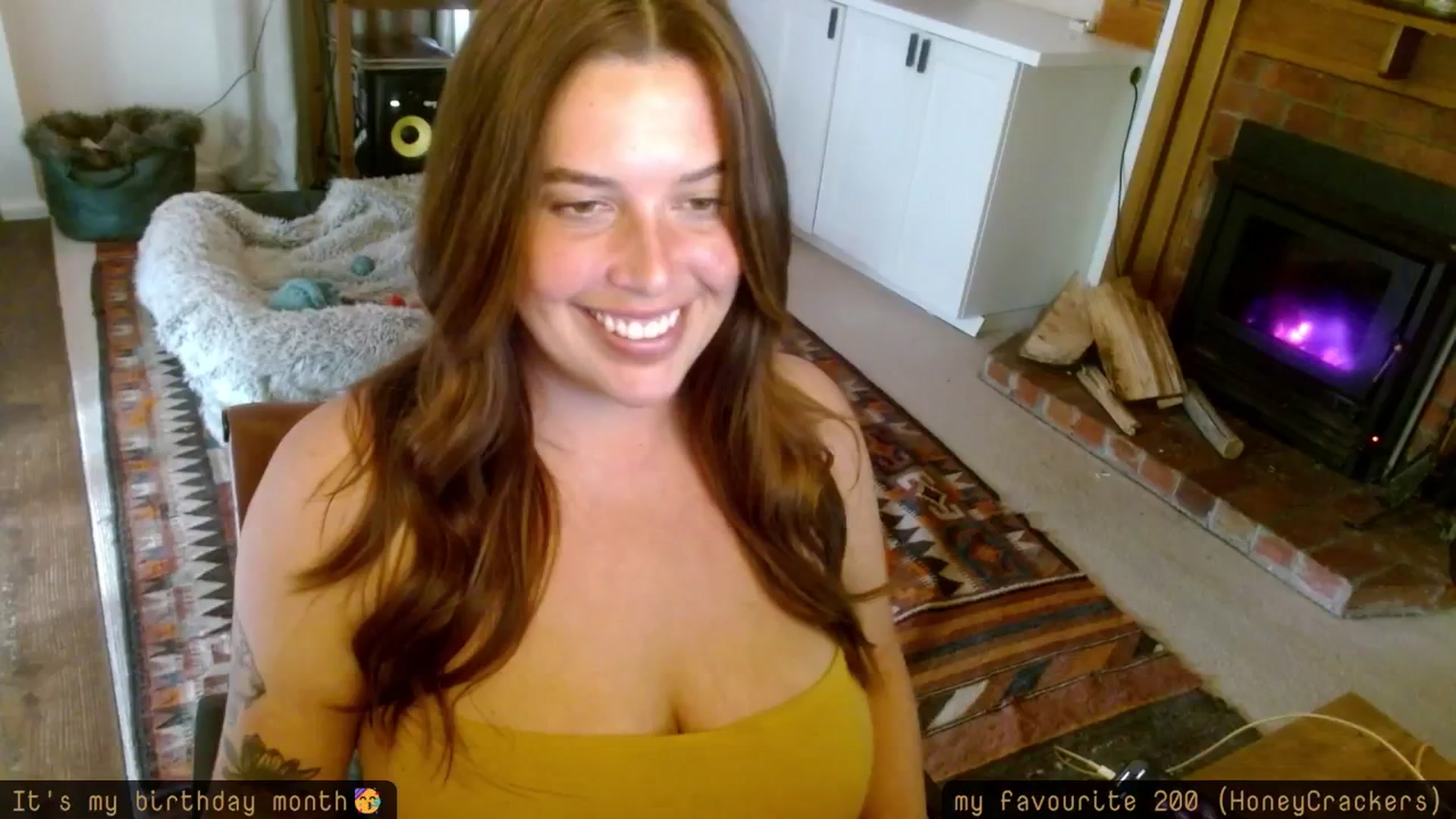Gallery image thumbnail from HoneyTits_'s myfreecams stream on, 10/06/2025, 09:28 image 6 of 20