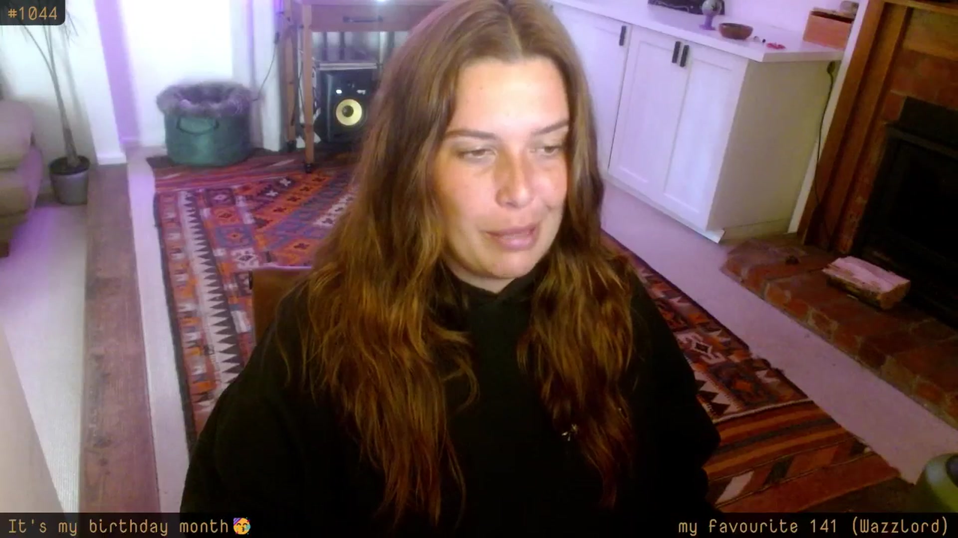 Gallery image thumbnail from HoneyTits_'s myfreecams stream on, 10/10/2025, 09:23 image 5 of 20