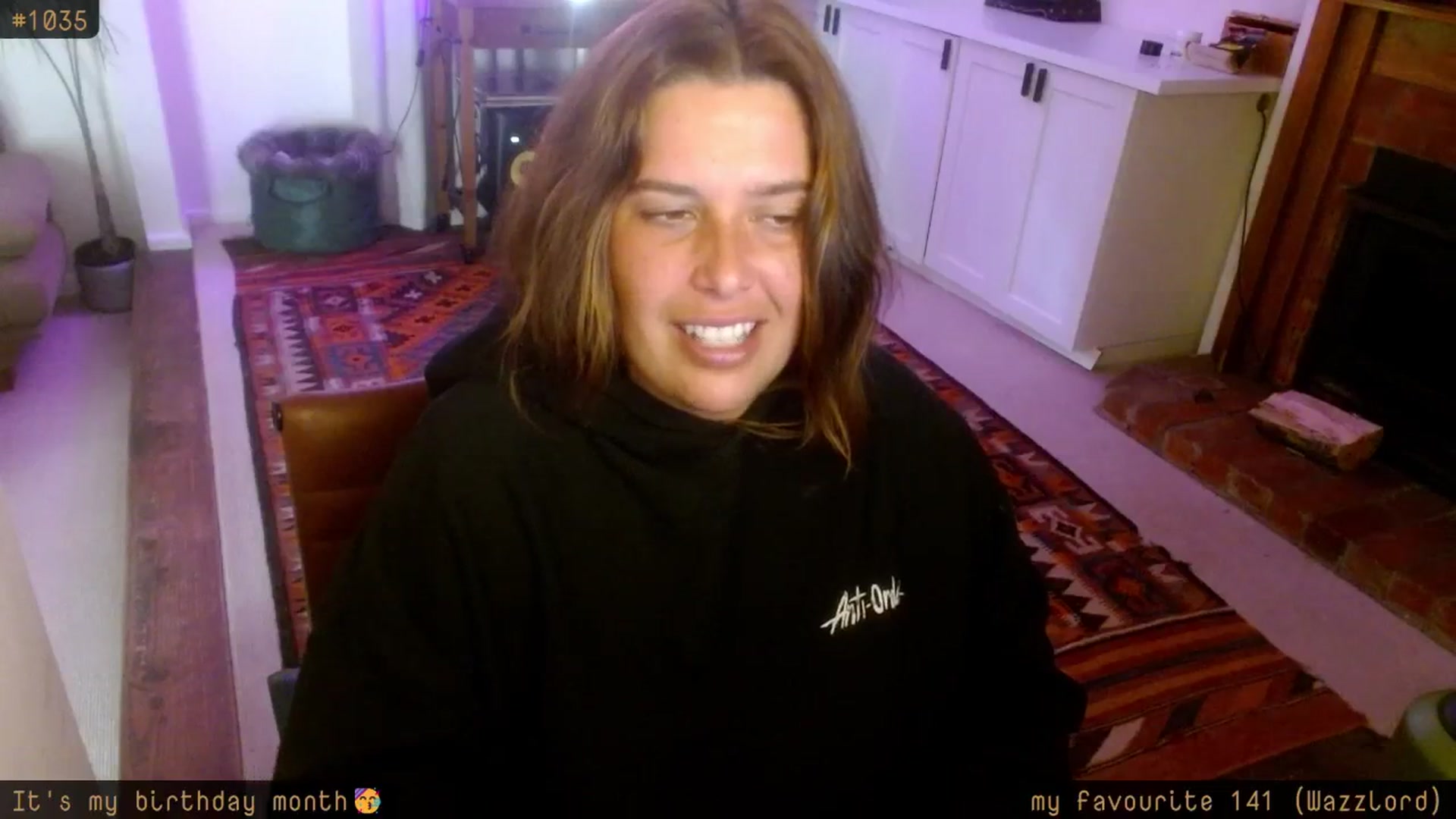 Gallery image thumbnail from HoneyTits_'s myfreecams stream on, 10/10/2025, 09:23 image 6 of 20