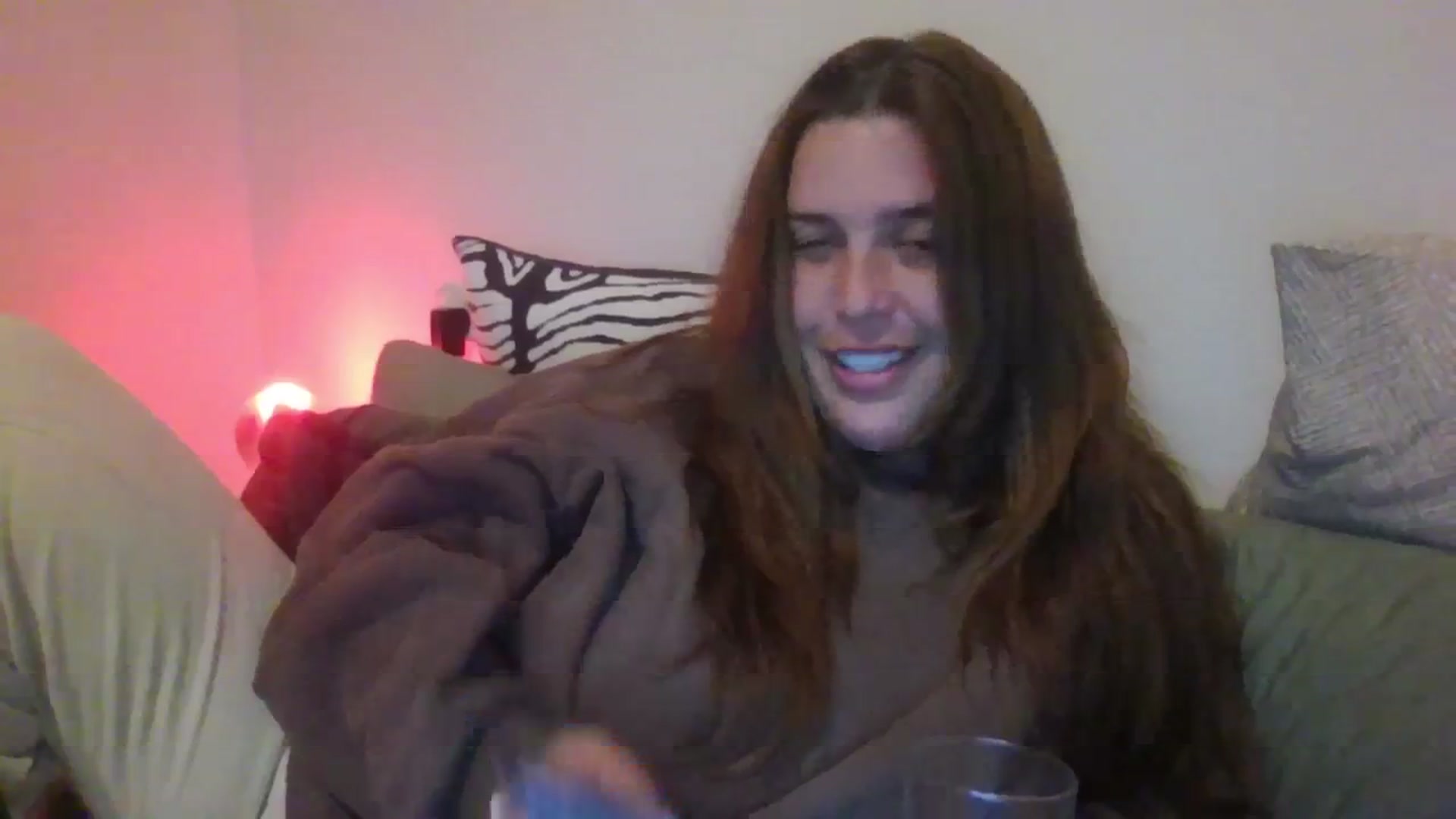 Gallery image thumbnail from HoneyTits_'s myfreecams stream on, 10/19/2025, 08:44 image 19 of 20