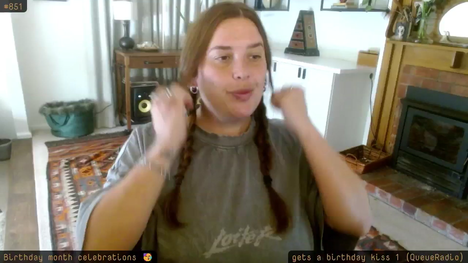 Gallery image thumbnail from HoneyTits_'s myfreecams stream on, 10/28/2025, 07:58 image 6 of 20