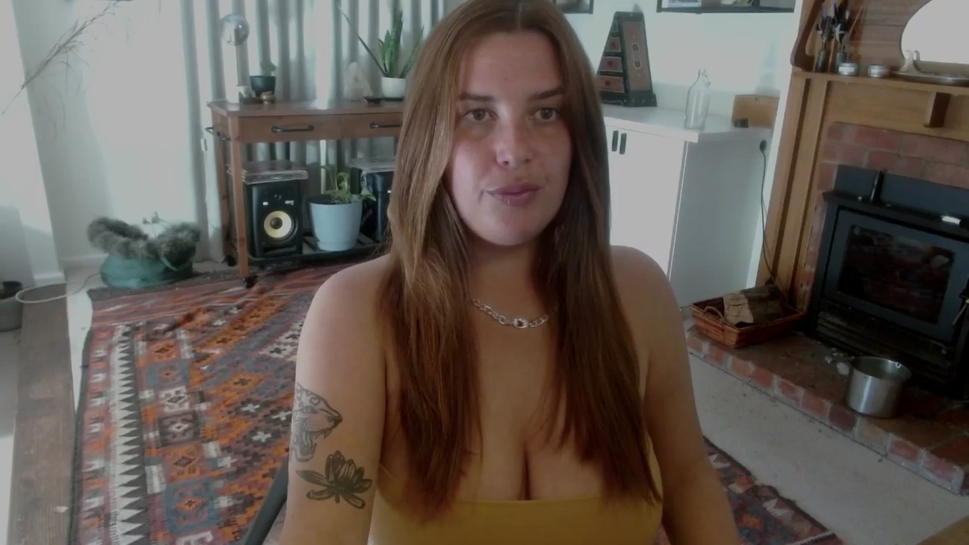 Gallery image thumbnail from HoneyTits_'s myfreecams stream on, 11/19/2025, 09:43 image 8 of 20