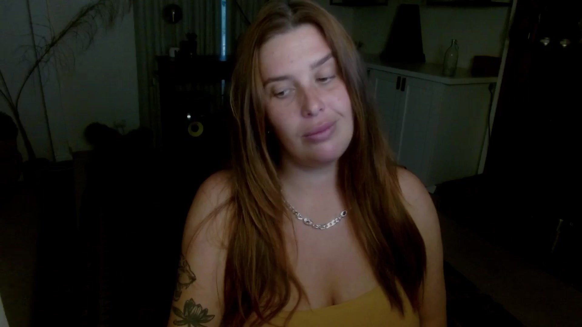 Gallery image thumbnail from HoneyTits_'s myfreecams stream on, 11/19/2025, 09:43 image 19 of 20